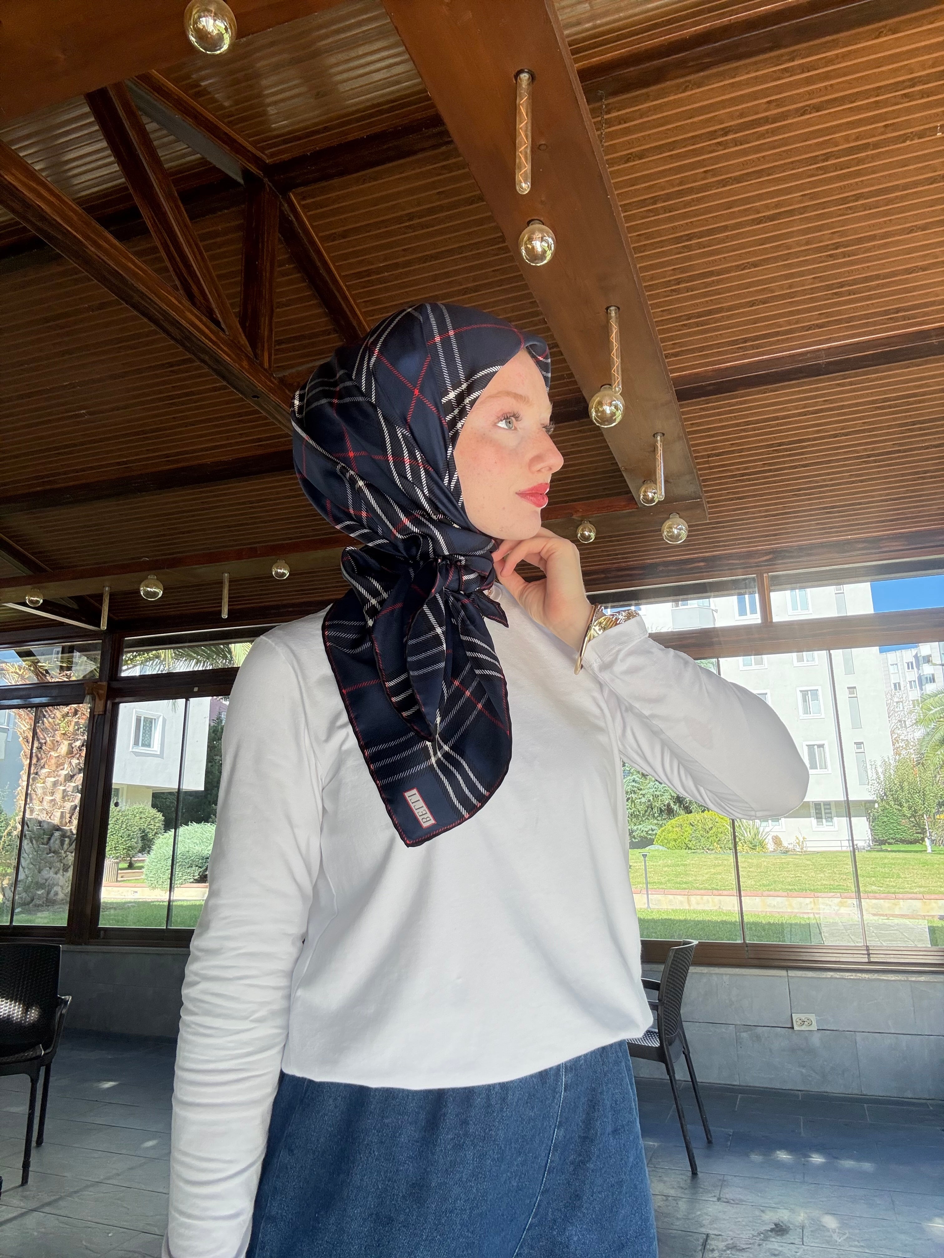 Belli 2025 Yaz Sezonu Twill İpek Eşarp