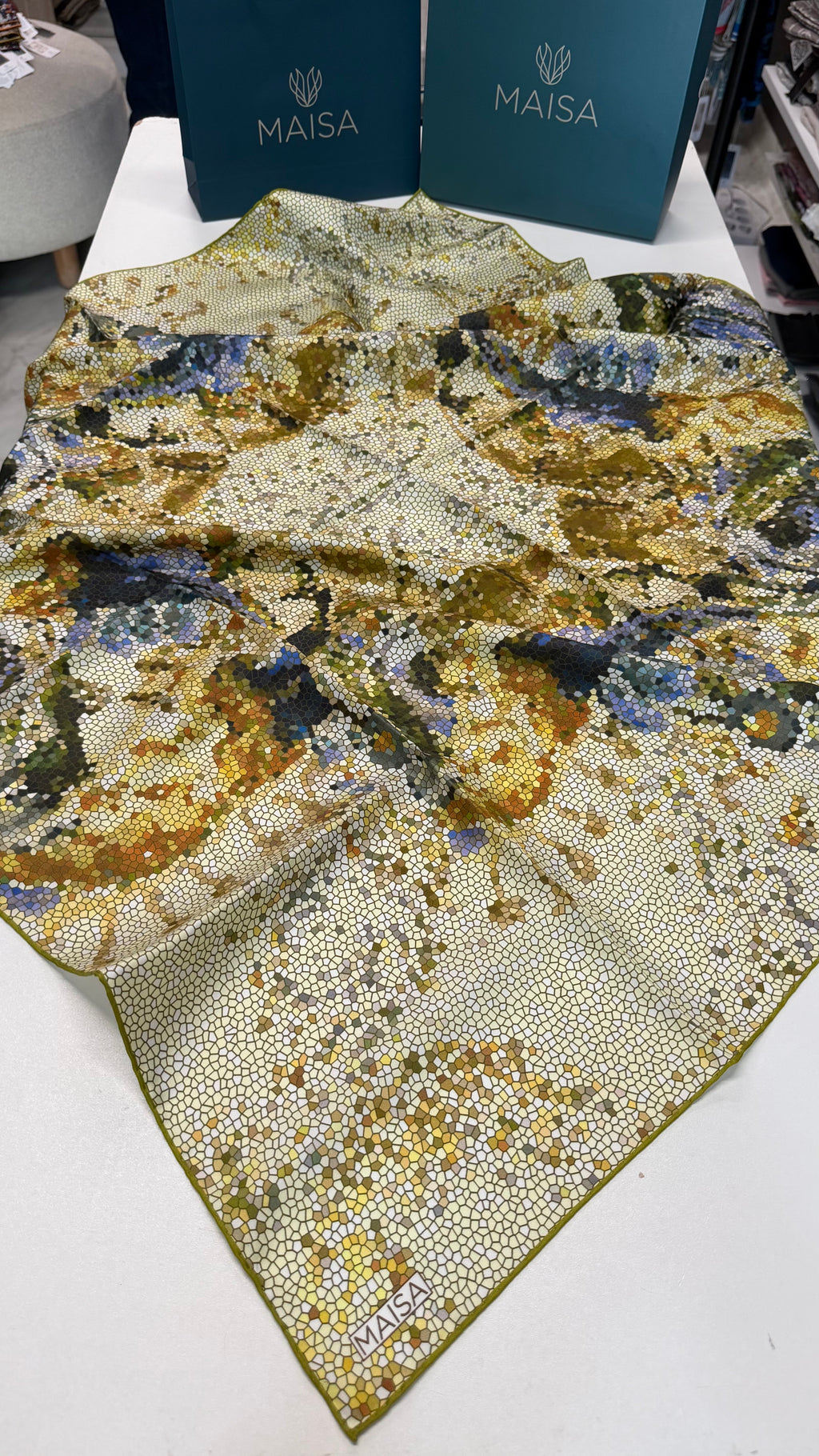 Su Masalı Çift Taraflı Twill İpek Eşarp Sarı