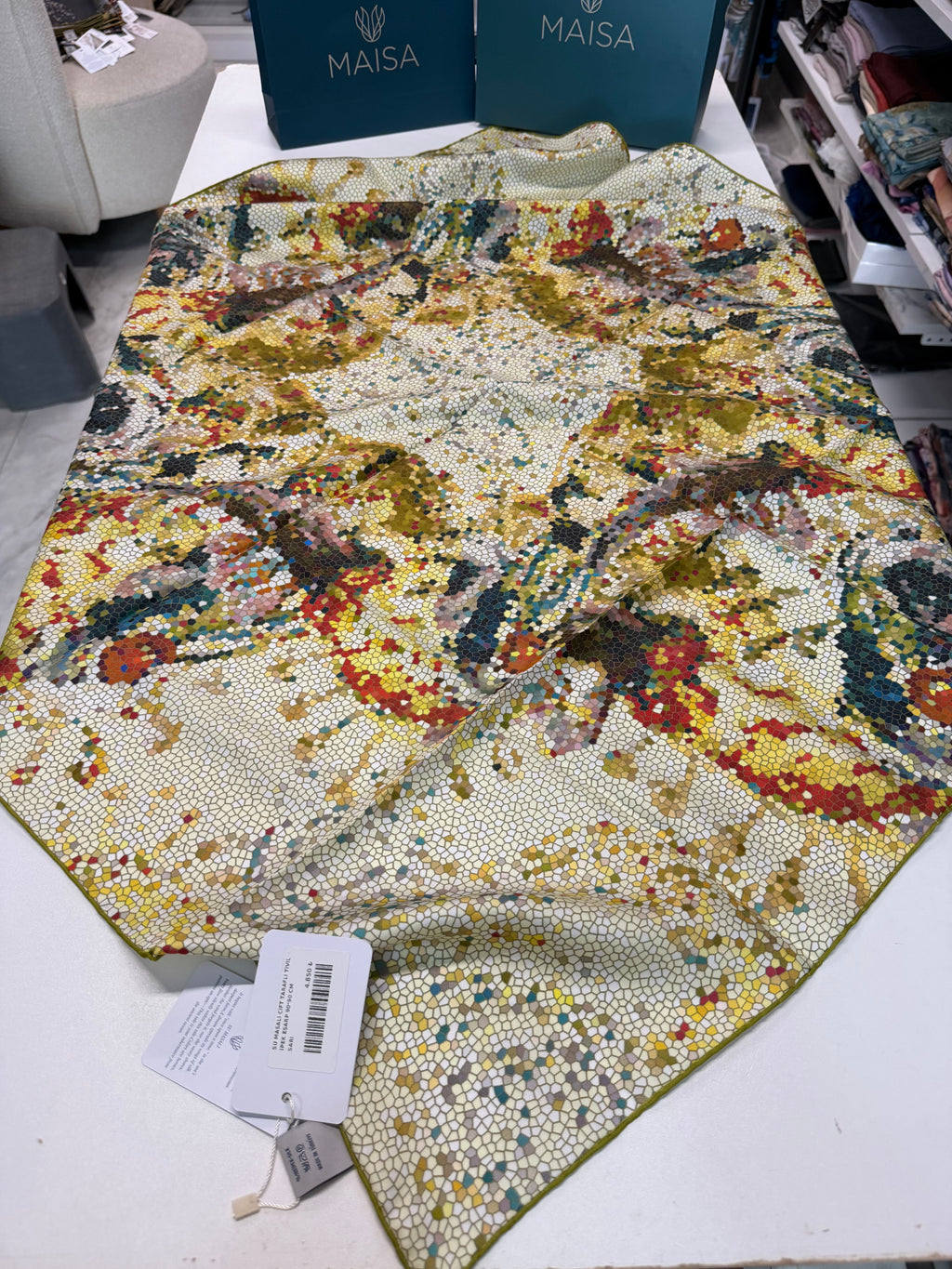 Su Masalı Çift Taraflı Twill İpek Eşarp Sarı