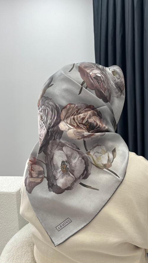 Armine '25-'26 Saf İpek Kış Sezonu Koyu Gri