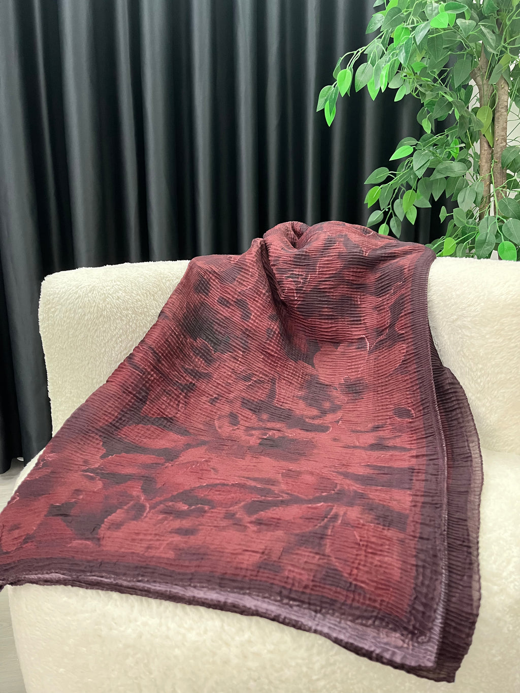 Bloom Desen Müslin Şal Kırmızı Gül