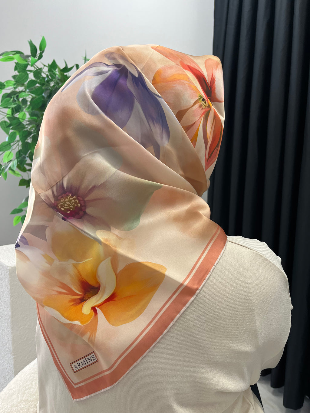 Armine'25 Yaz Sezonu Saf İpek Eşarp Kayısı