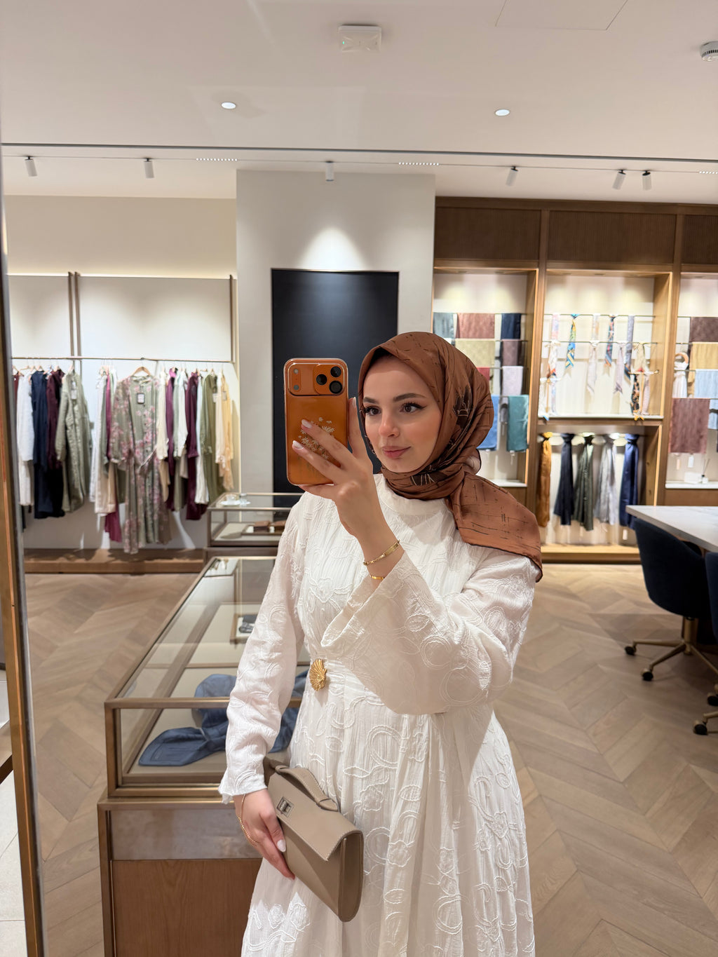 Armine '27 Kış Sezonu Twill İpek Camel