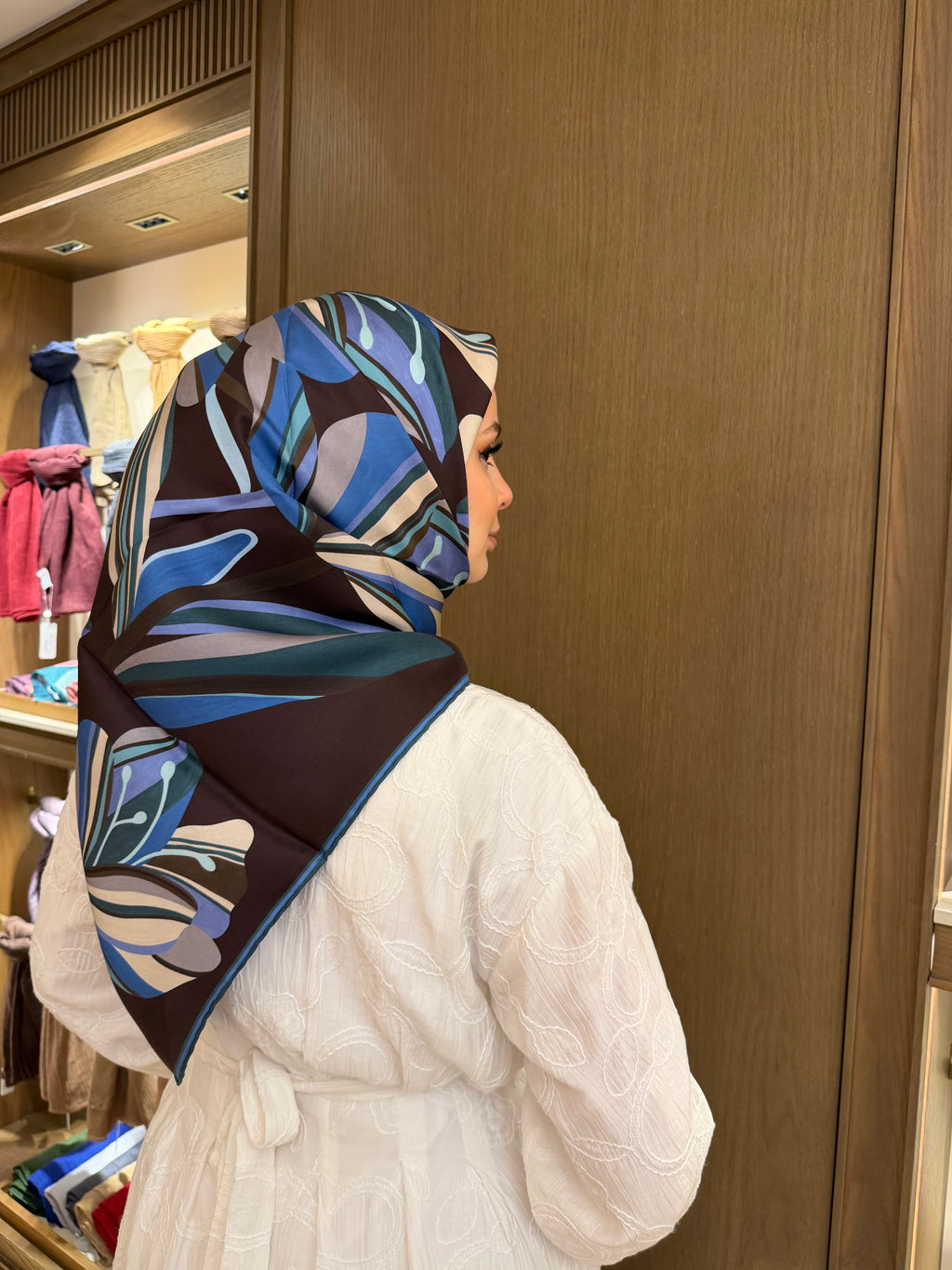 Belli'27 Kış Twill İpek Eşarp Bitter