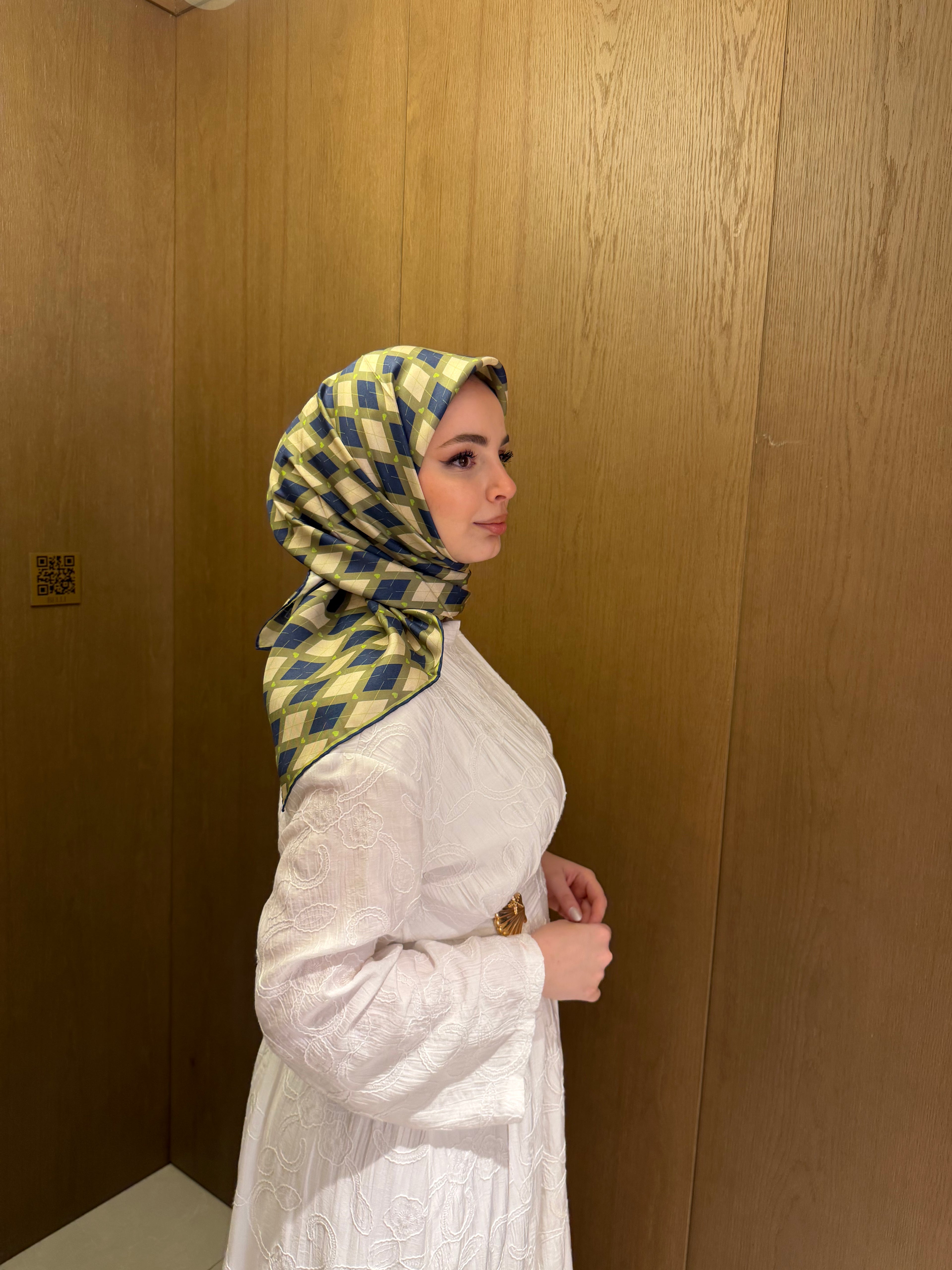 Belli '27 Kış Twill İpek Eşarp Çağla