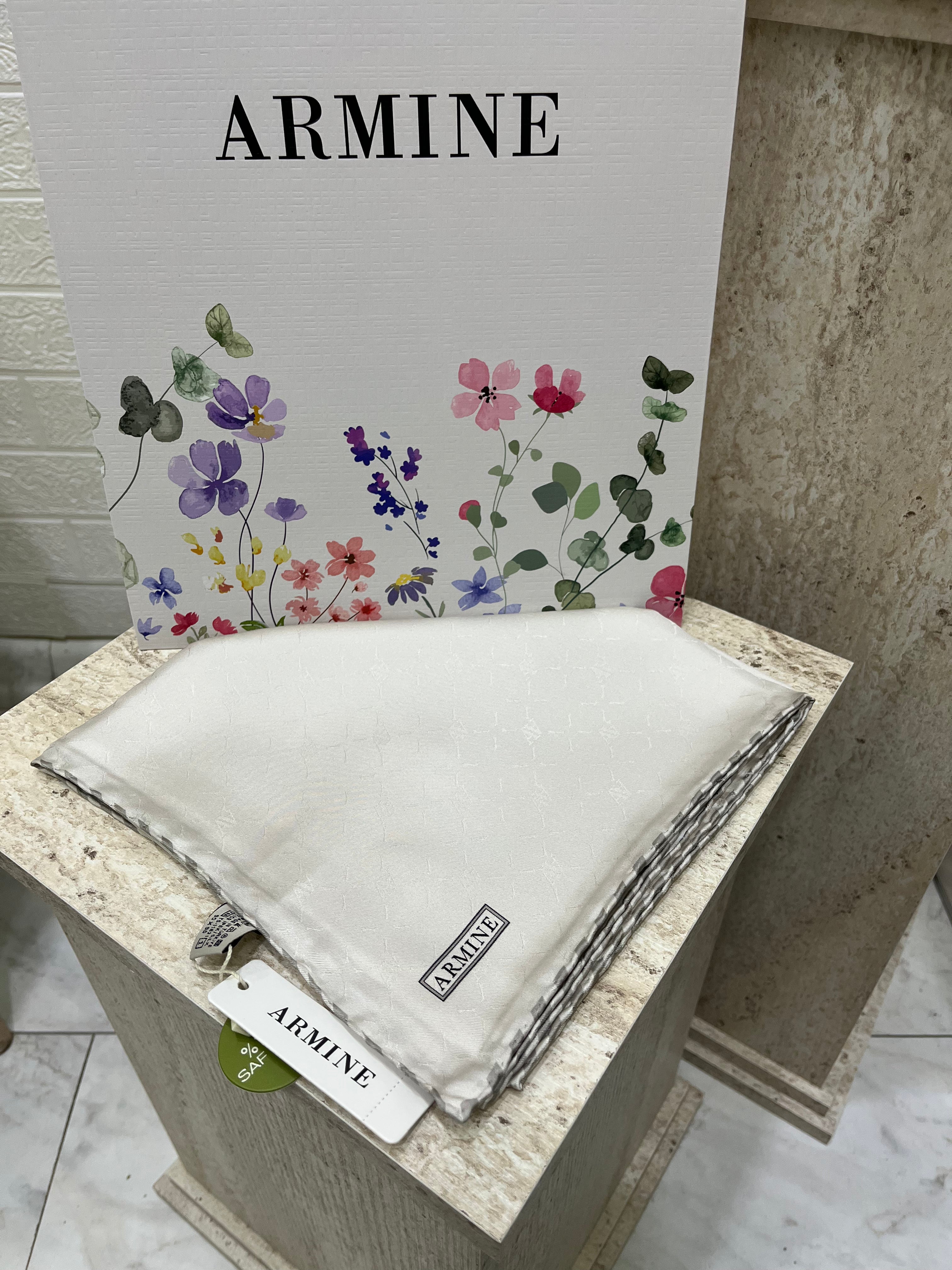 Armine Jakar Twill İpek Ekru