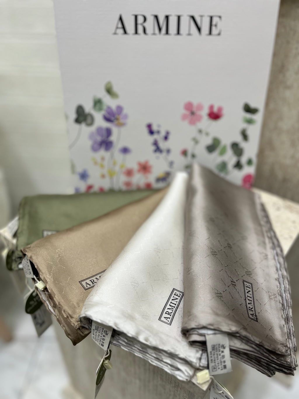 Armine Jakar Twill İpek Ekru