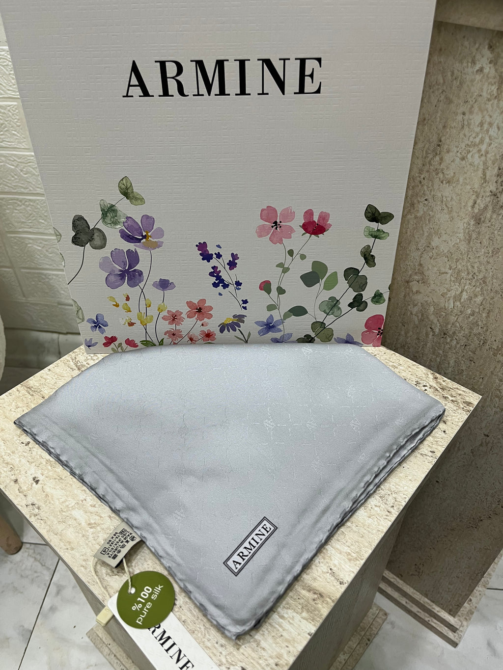 Armine Jakar Twill İpek Gümüş