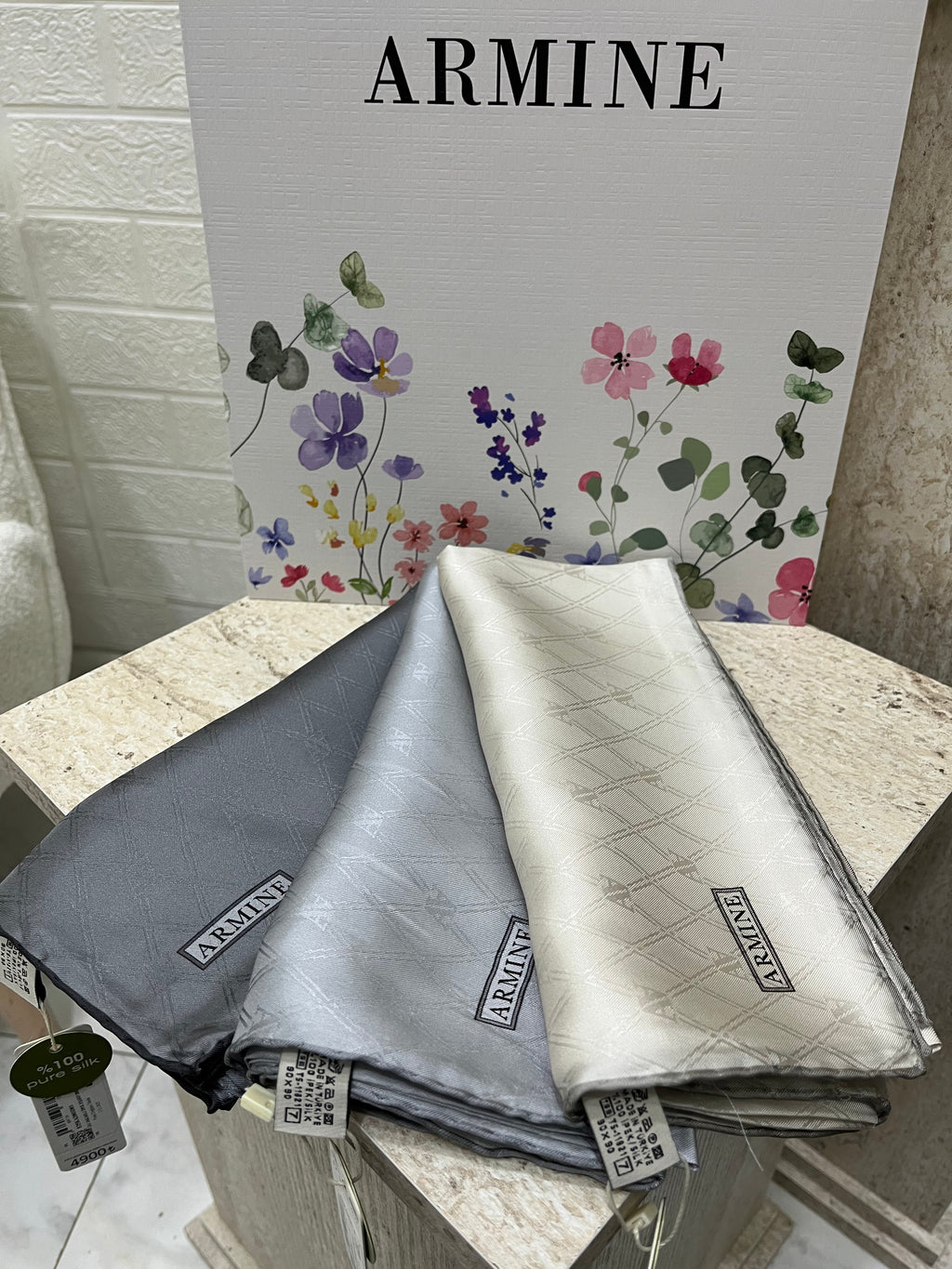 Armine Jakar Twill İpek Gümüş