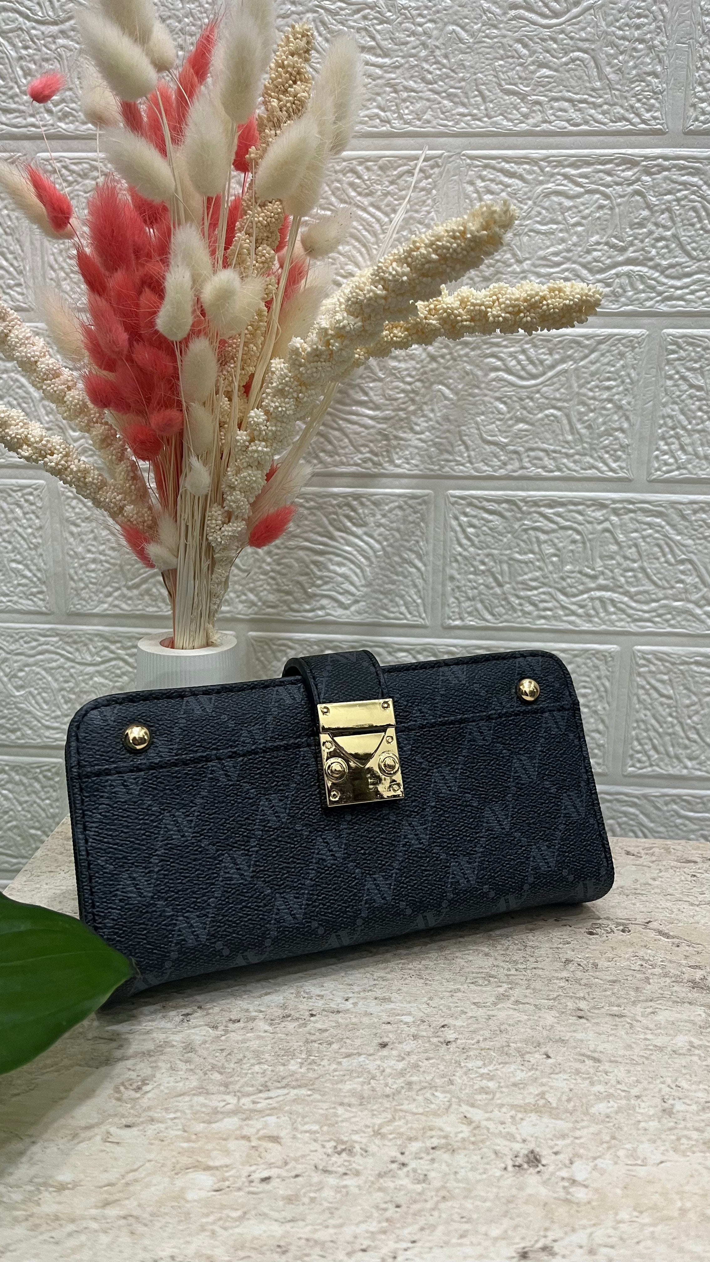 Siyah Füme Monogram Desen Cüzdan
