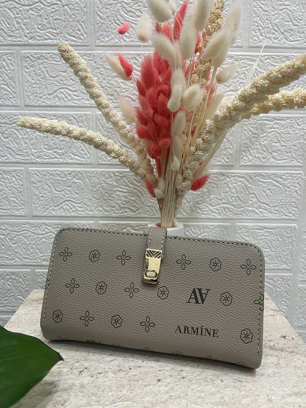 Koyu Bej Monogram Desen Cüzdan