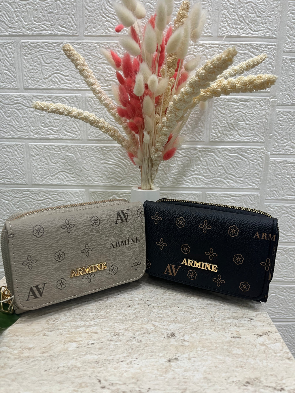 Siyah Monogram Desen Cüzdan