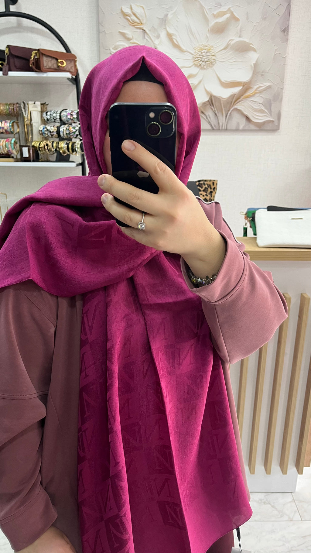 Noura Scarf Naia Şal Fuşya