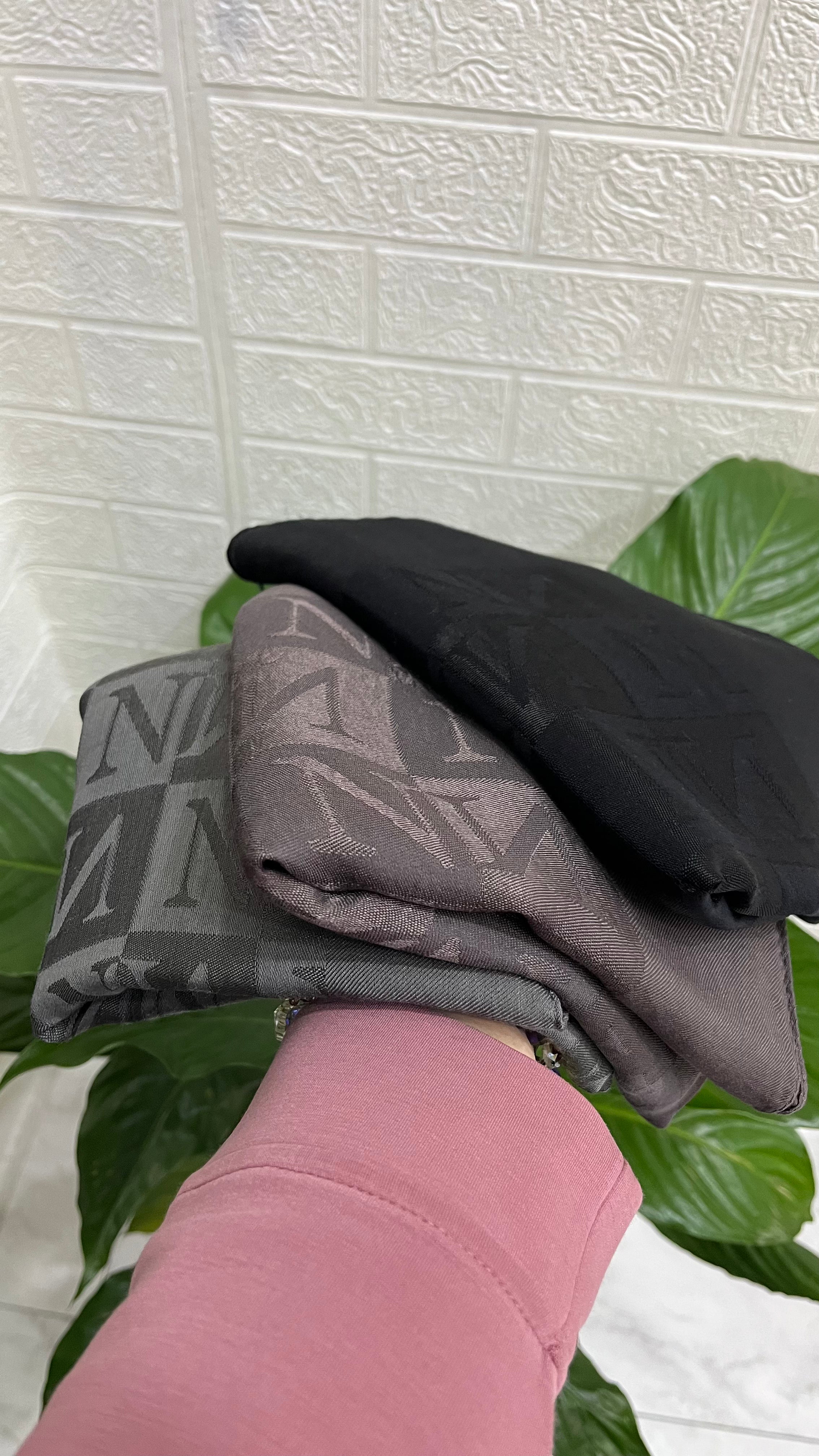 Noura Scarf Naia Şal Antrasit