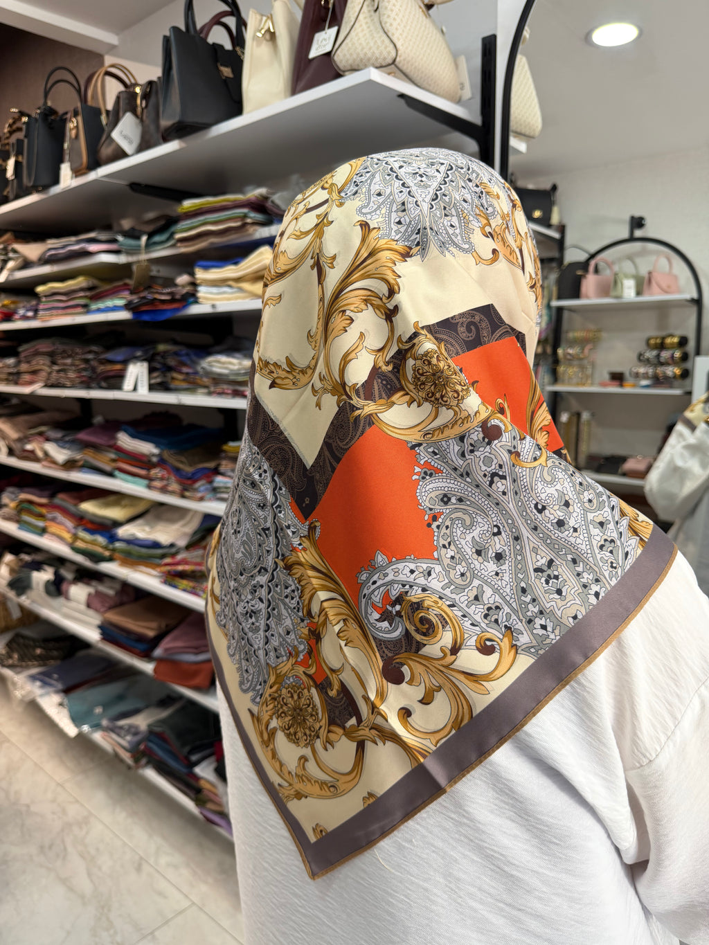 İthal Çift Taraflı Twill Eşarp Etro