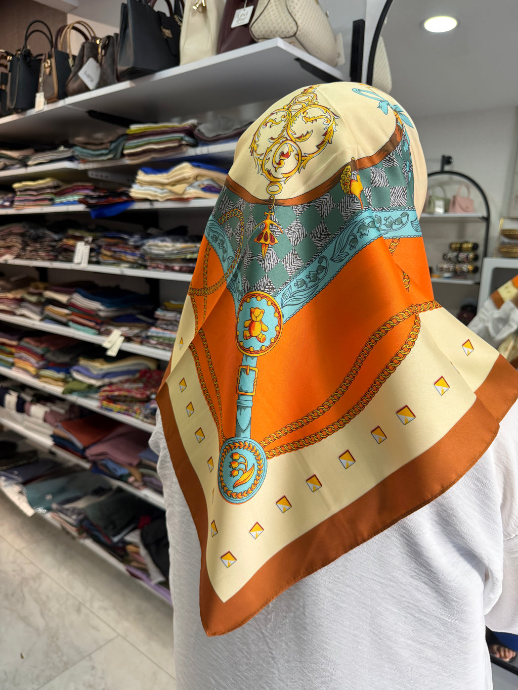 İthal Çift Taraflı Twill Eşarp Turuncu