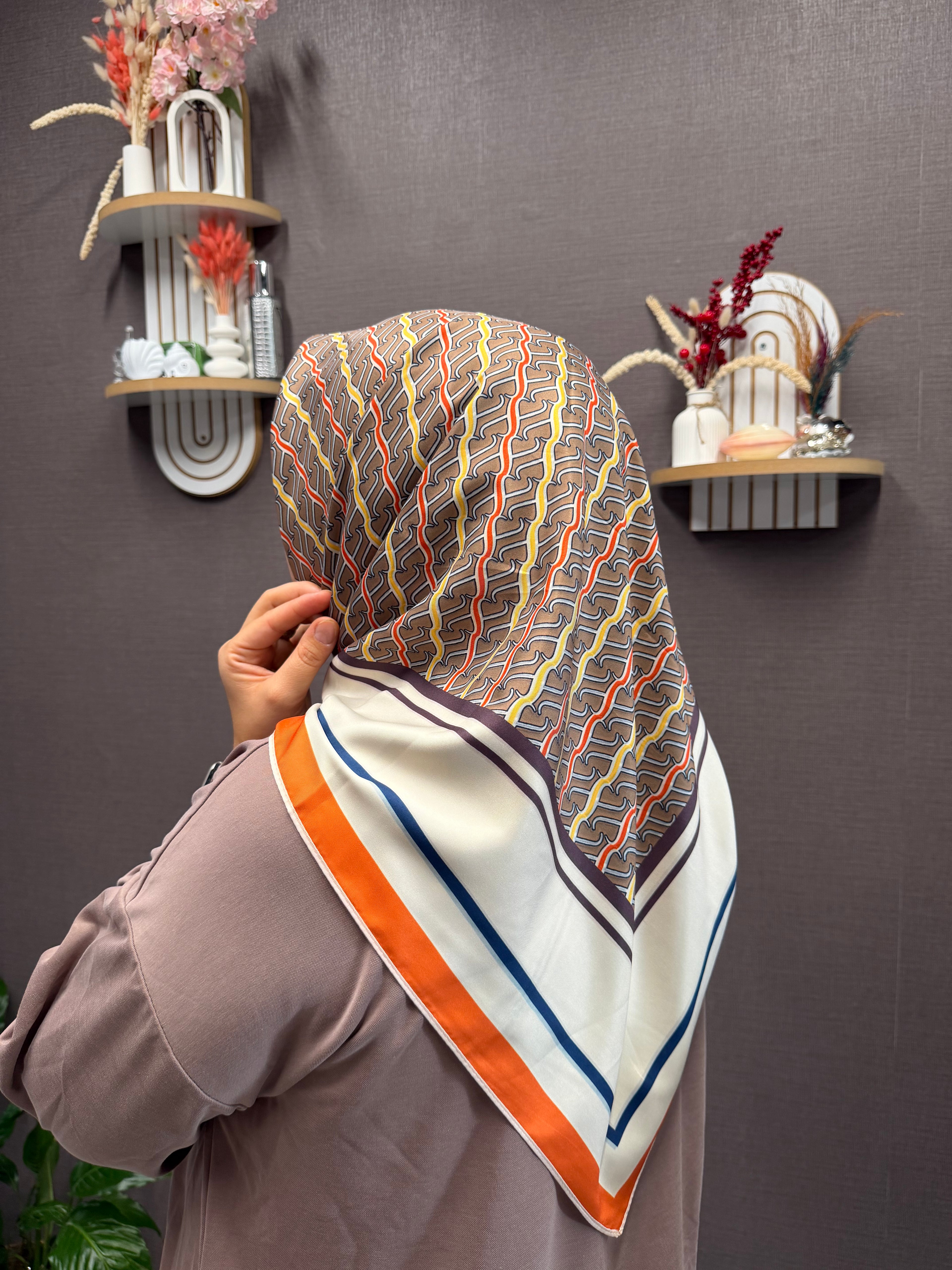 İthal Çift Taraflı Twill Eşarp Siyah-Taba