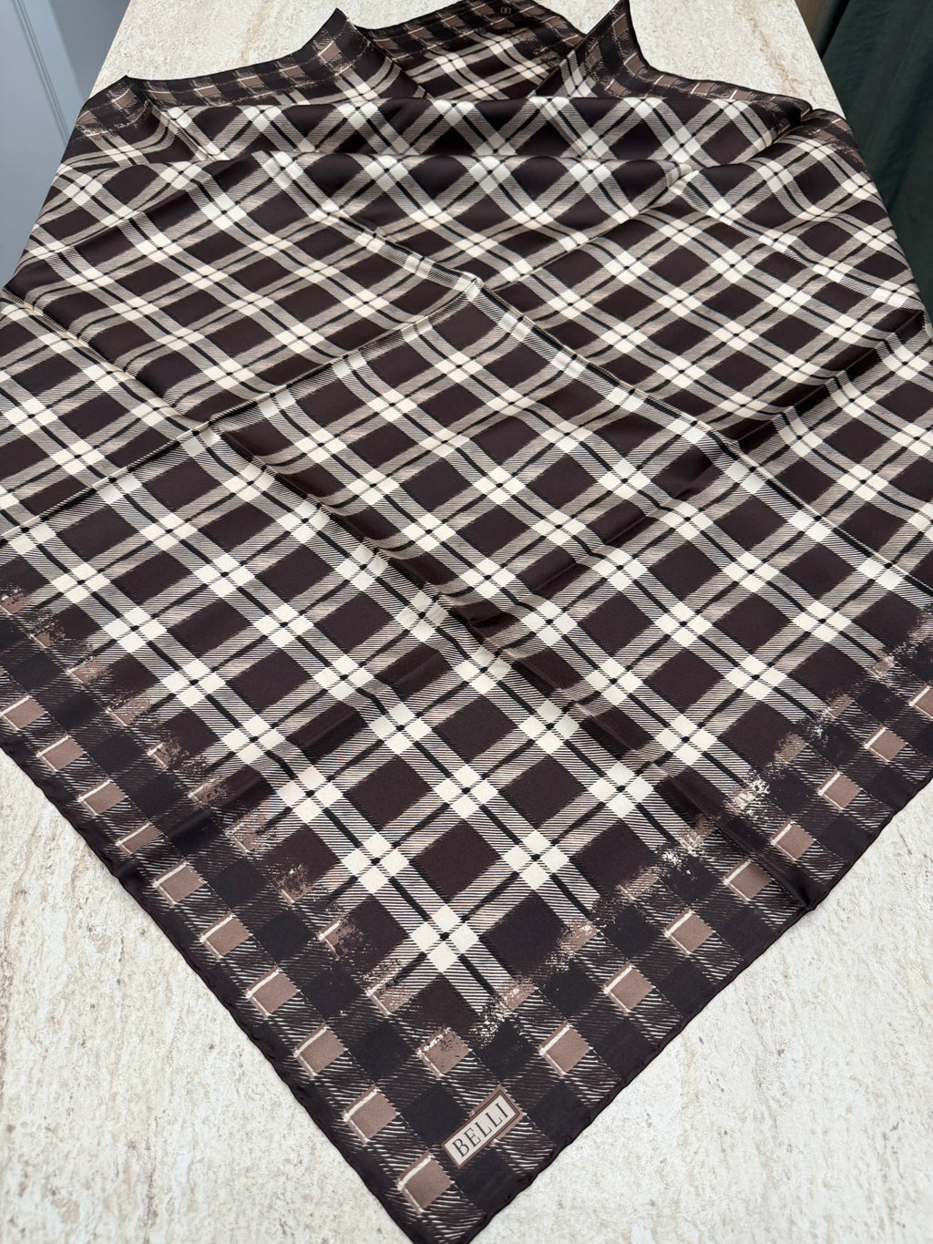 Belli Twill İpek Eşarp Ekose Acı Kahve