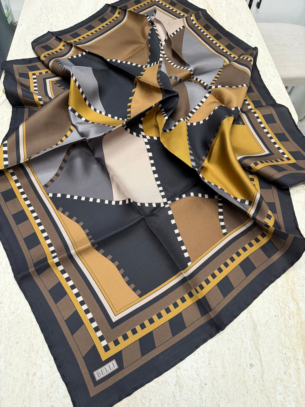 Belli Twill İpek Eşarp Kahve