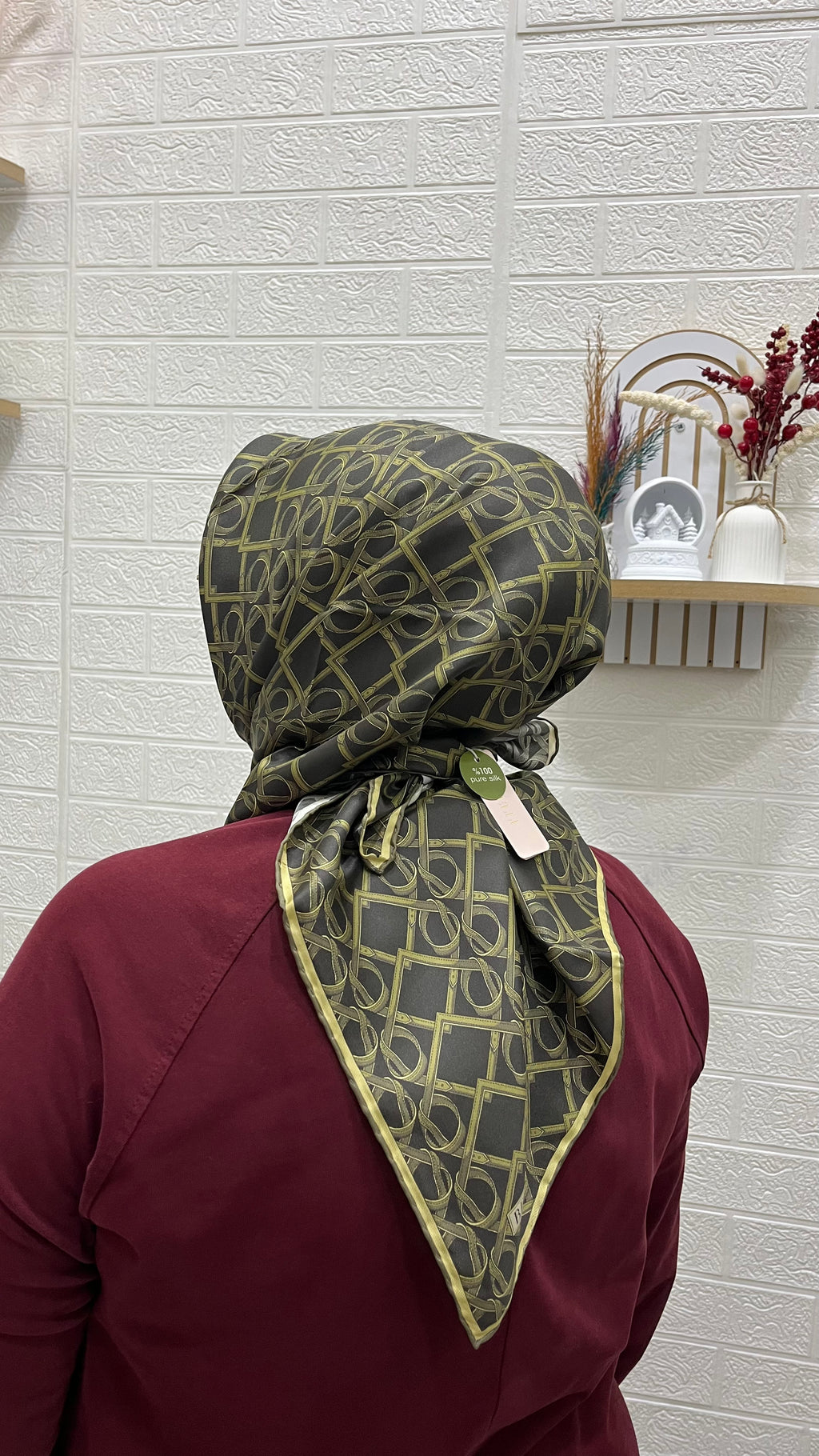 BELLI '25 Kış Twill İpek Eşarp Ceviz