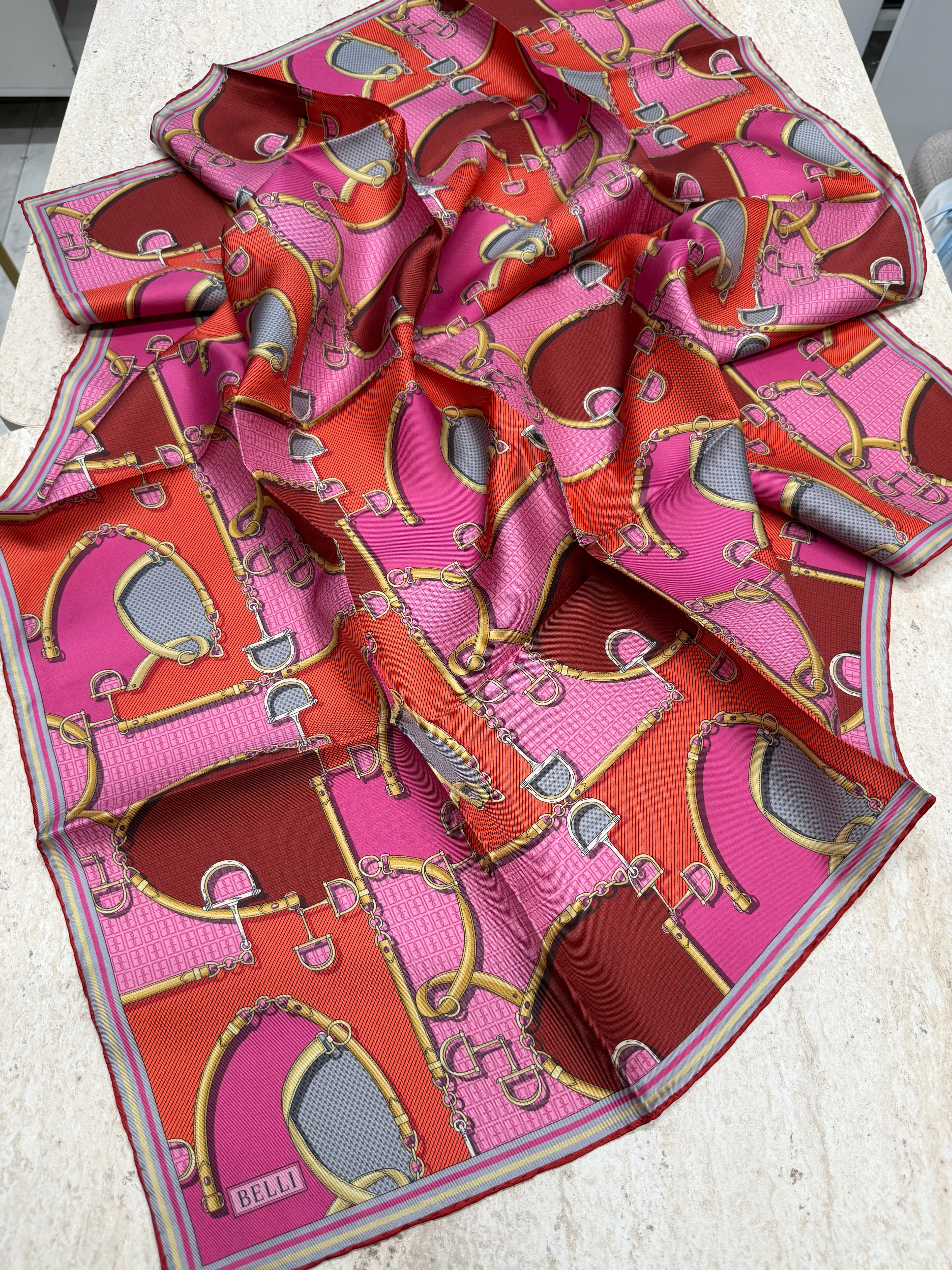 Belli'27 Kış Twill İpek Eşarp Pembe