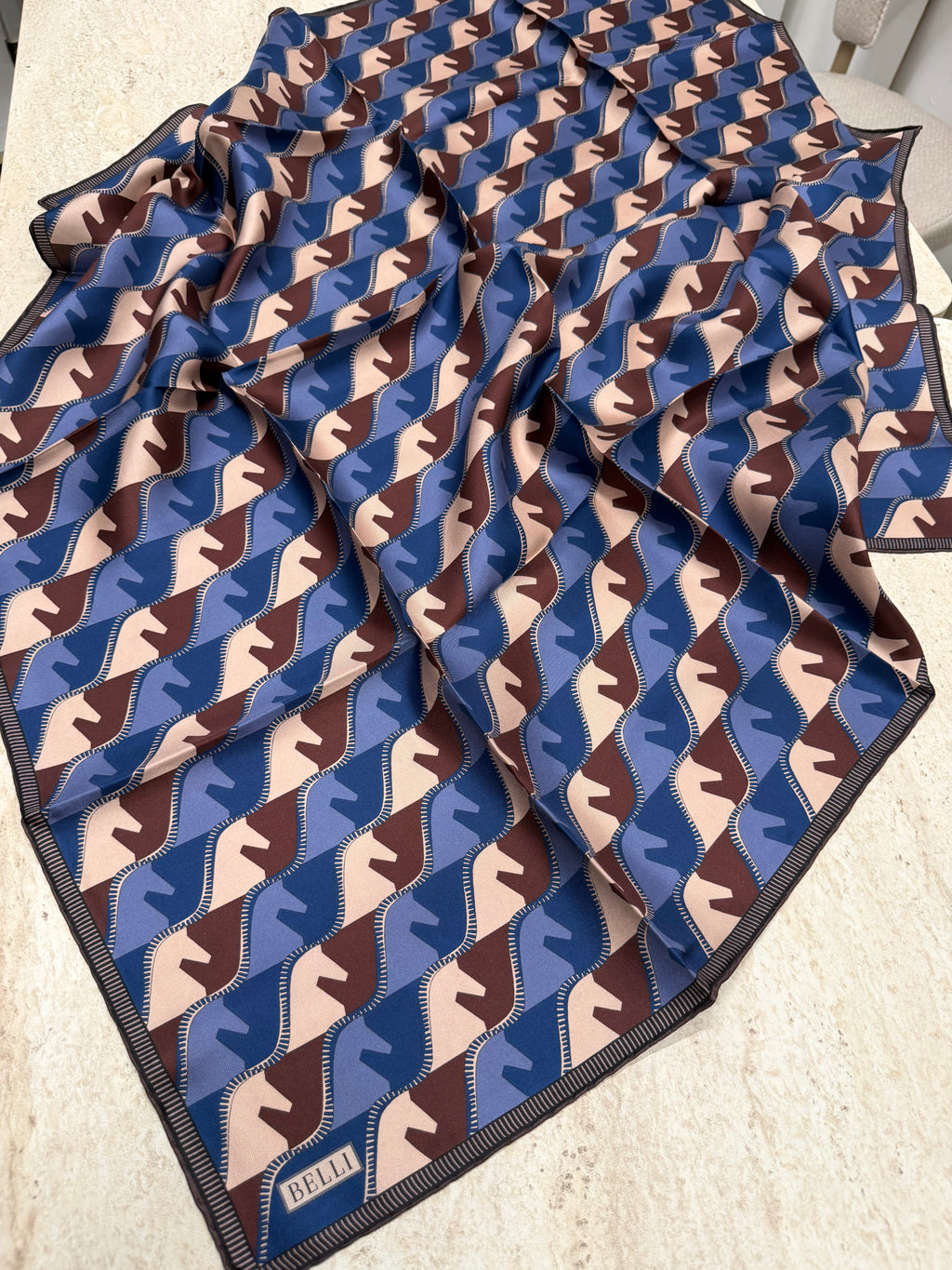 Belli'27 Kış Twill İpek Eşarp Laci-Kahve
