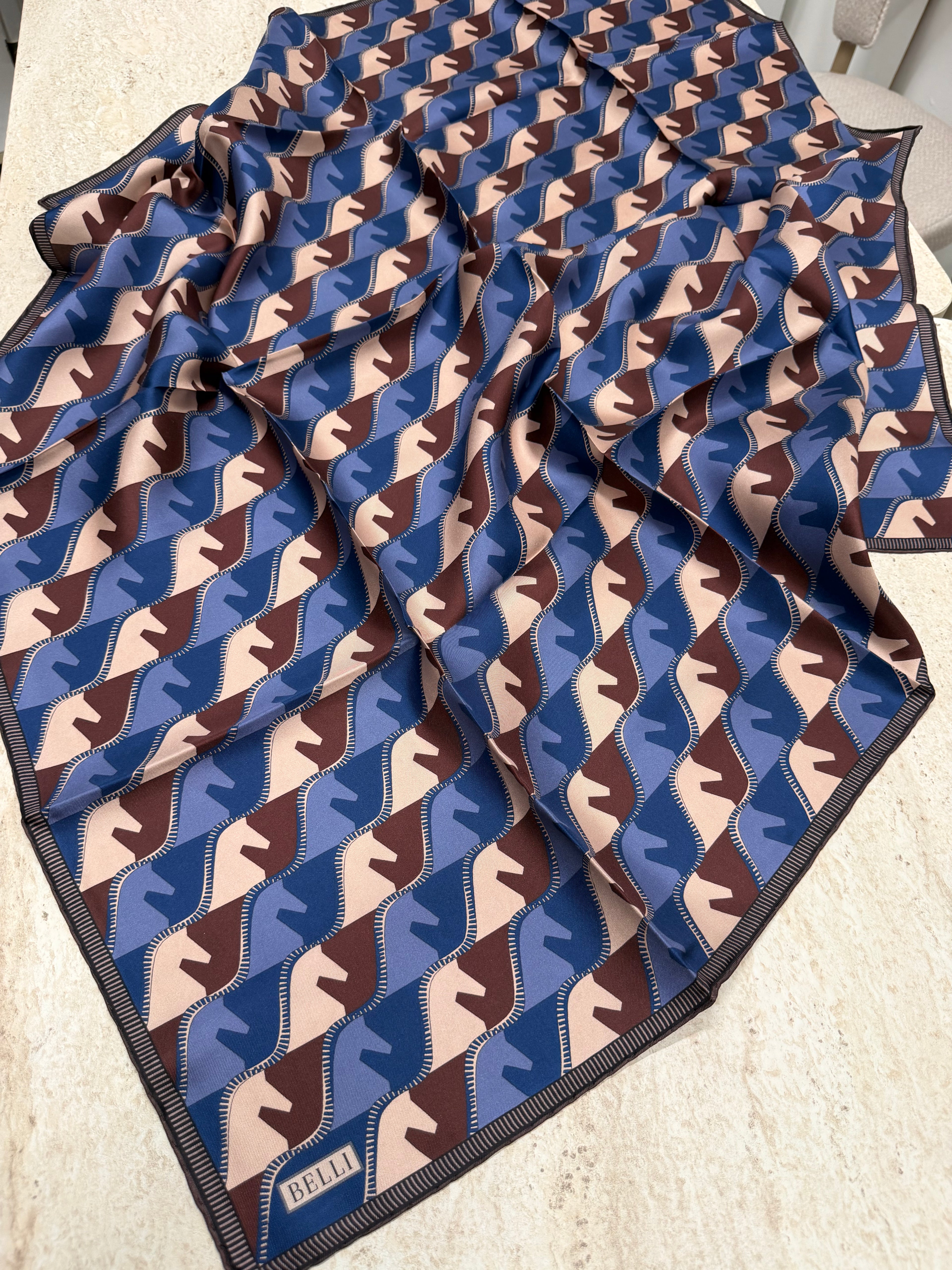Belli'27 Kış Twill İpek Eşarp Laci-Kahve