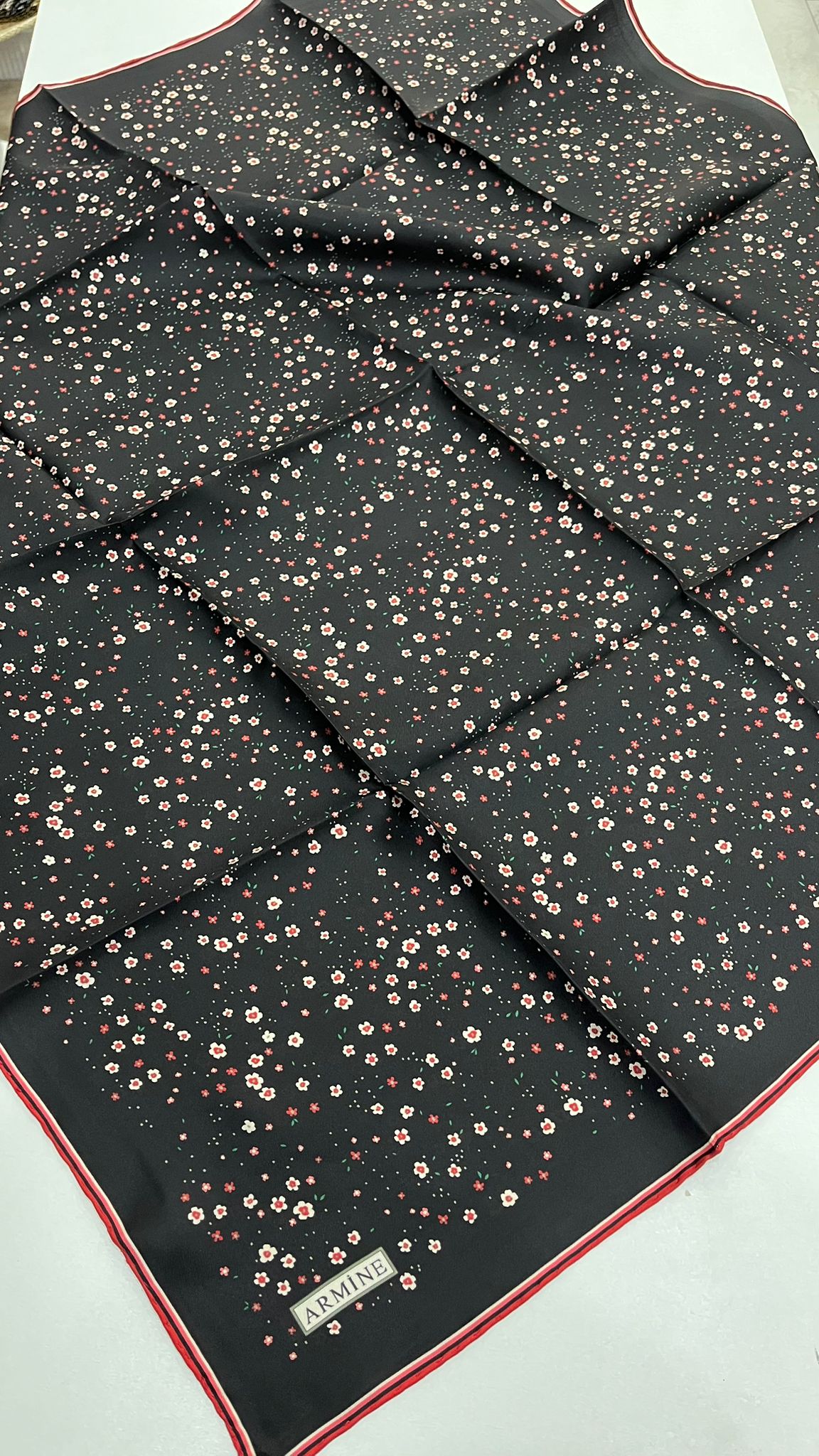 Armine Nostalji Twill İpek Eşarp