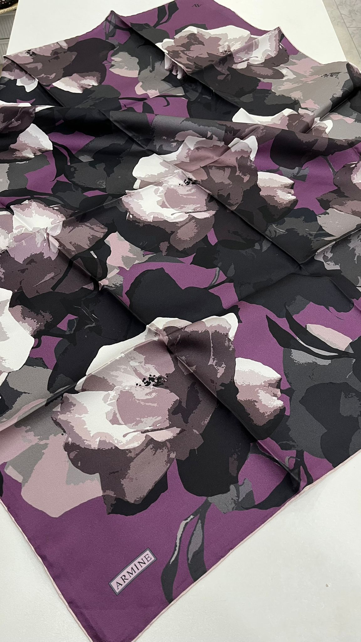 Armine Nostalji Twill İpek Eşarp