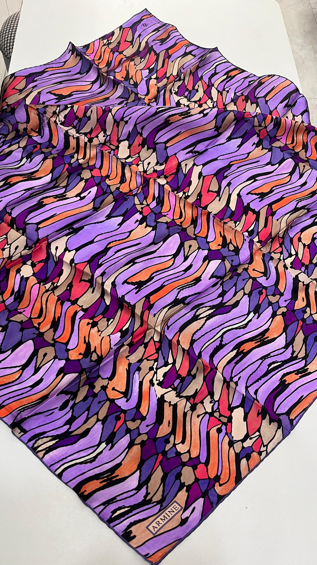 Armine 2025 Yaz Sezonu Saf İpek Eşarp