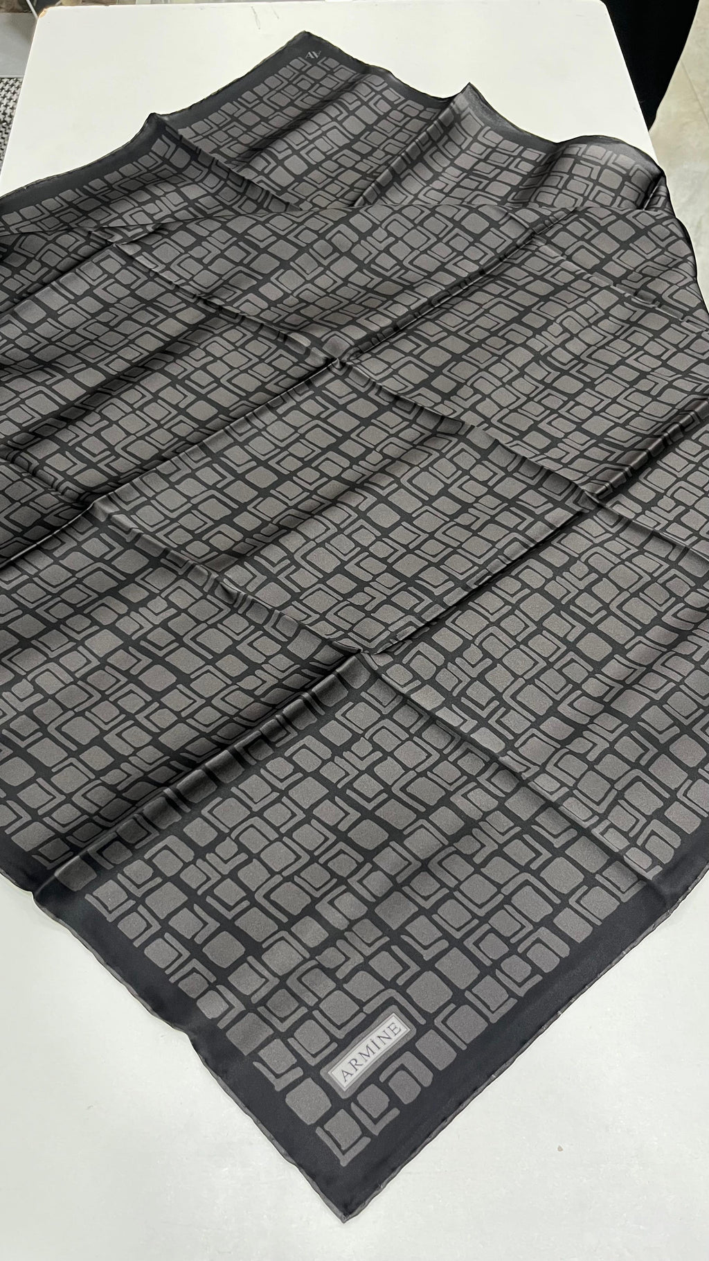 Armine '25-'26 Sura İpek Kış Sezonu Antrasit-Siyah