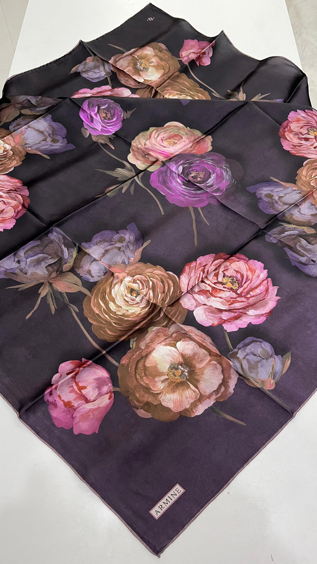 Armine '25-'26 Sura İpek Kış Sezonu  Morcivert