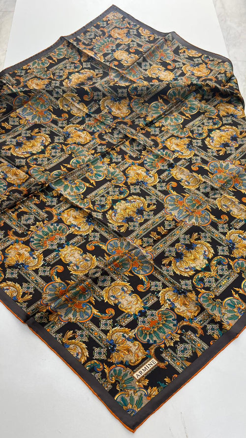 Armine '25-'26 Sura İpek Kış Sezonu Gri