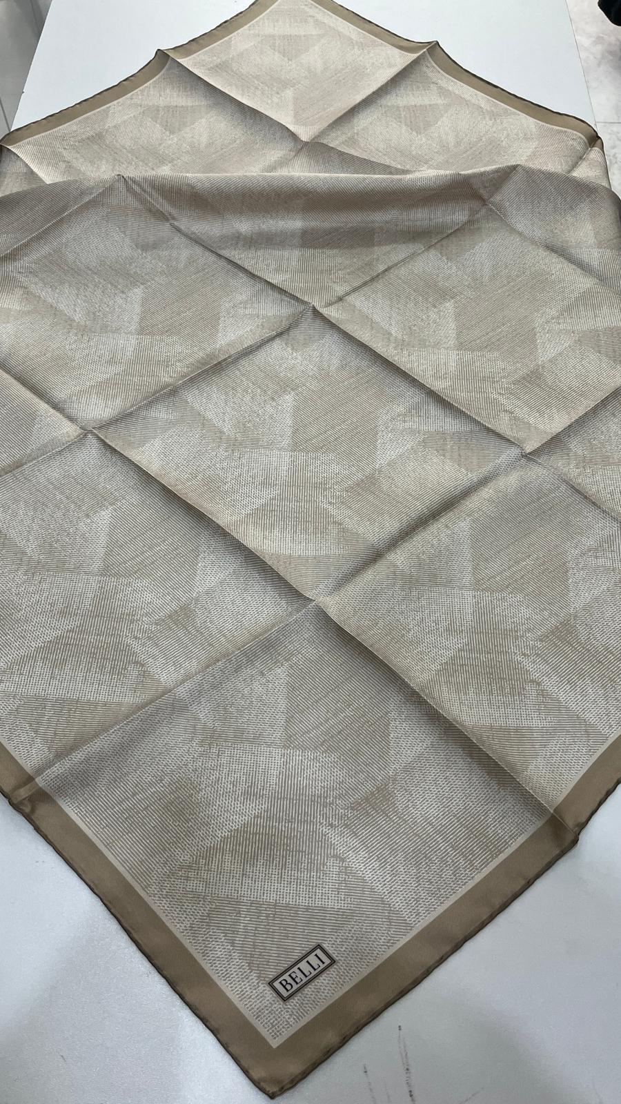 BELLI '25 Kış Sezonu Twill İpek Eşarp Kum Beji