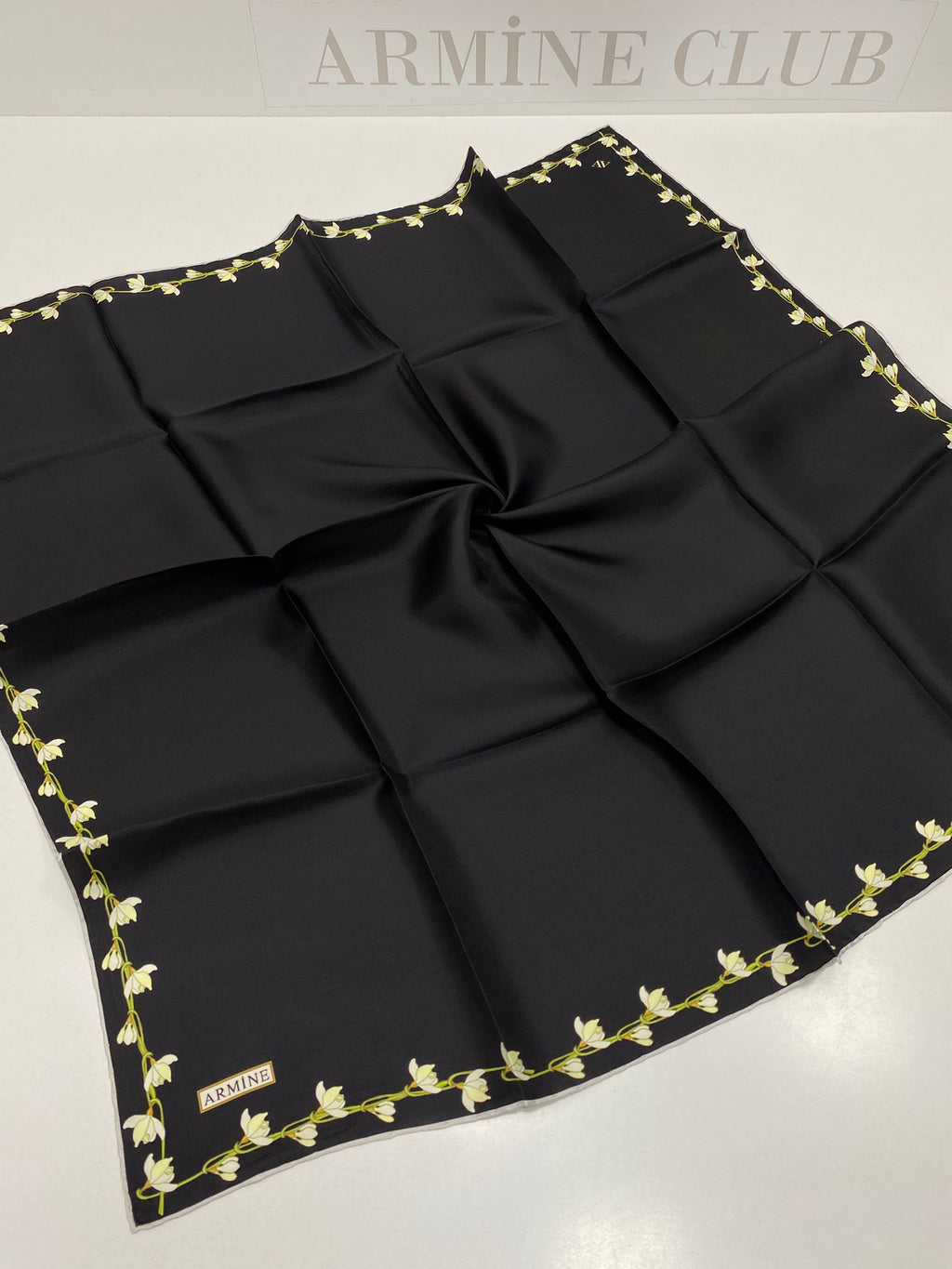 Armine Nostalji Twill İpek Eşarp Siyah