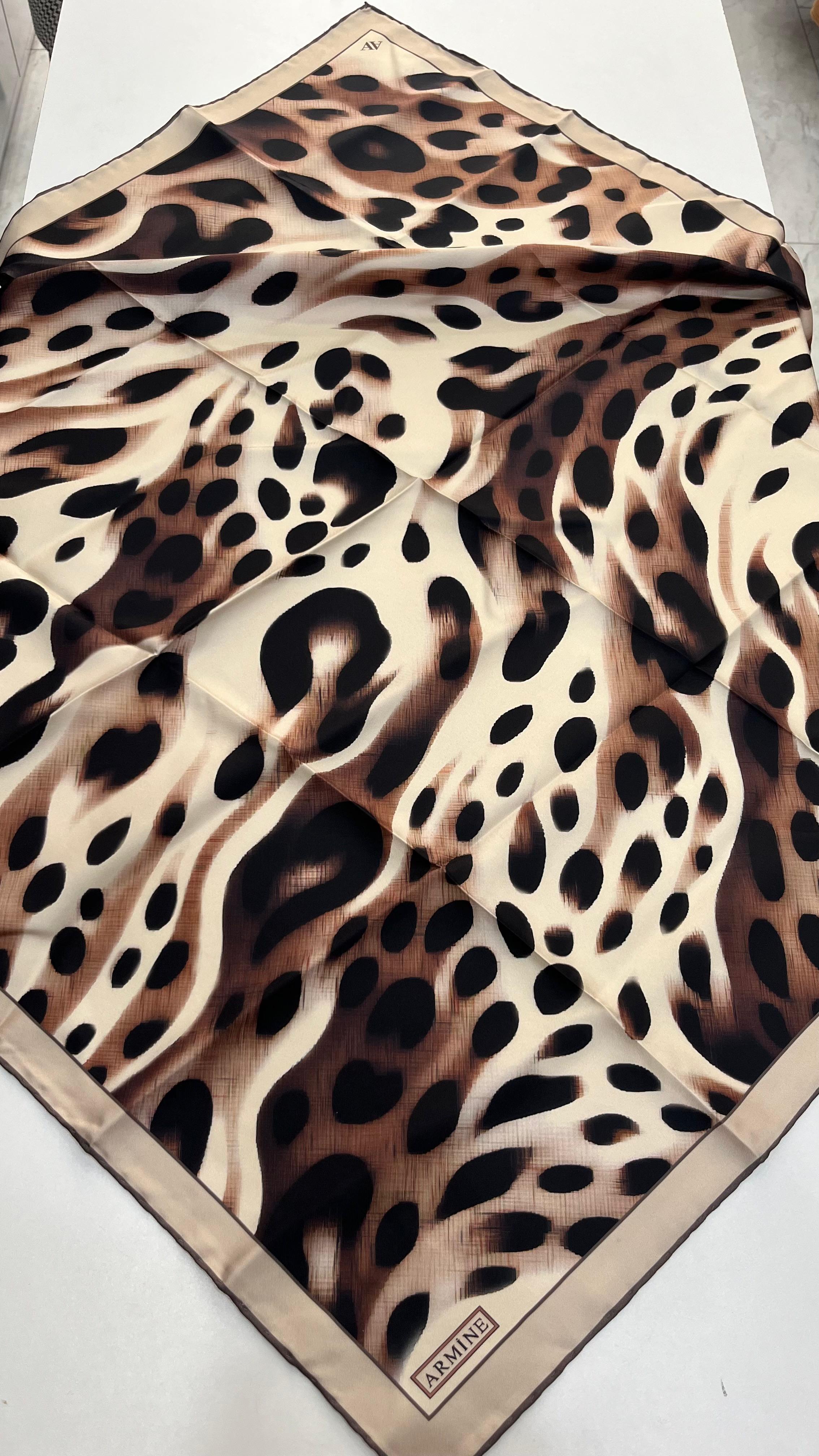 Armine 2025 Yaz sezonu Twill İpek Eşarp Leopar Camel