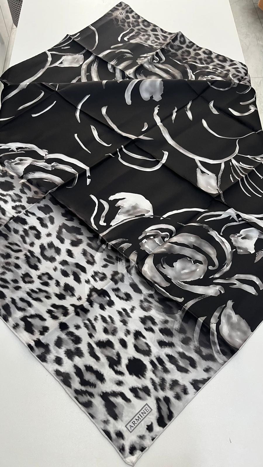 Armine 2025 Yaz Sezonu Twill İpek Eşarp Leopar Siyah Gri