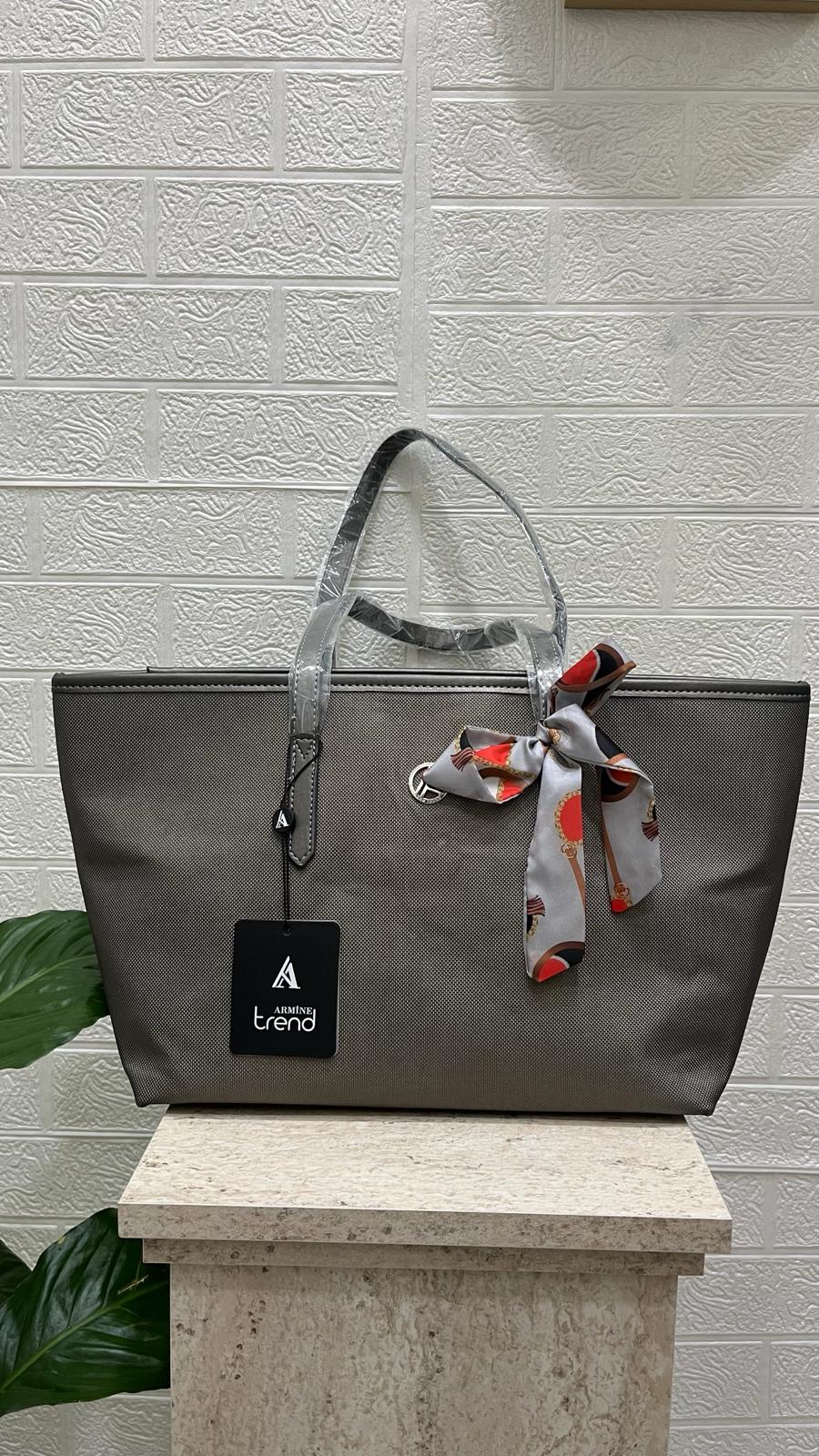 Armine Çanta Hasır Görünümlü Füme