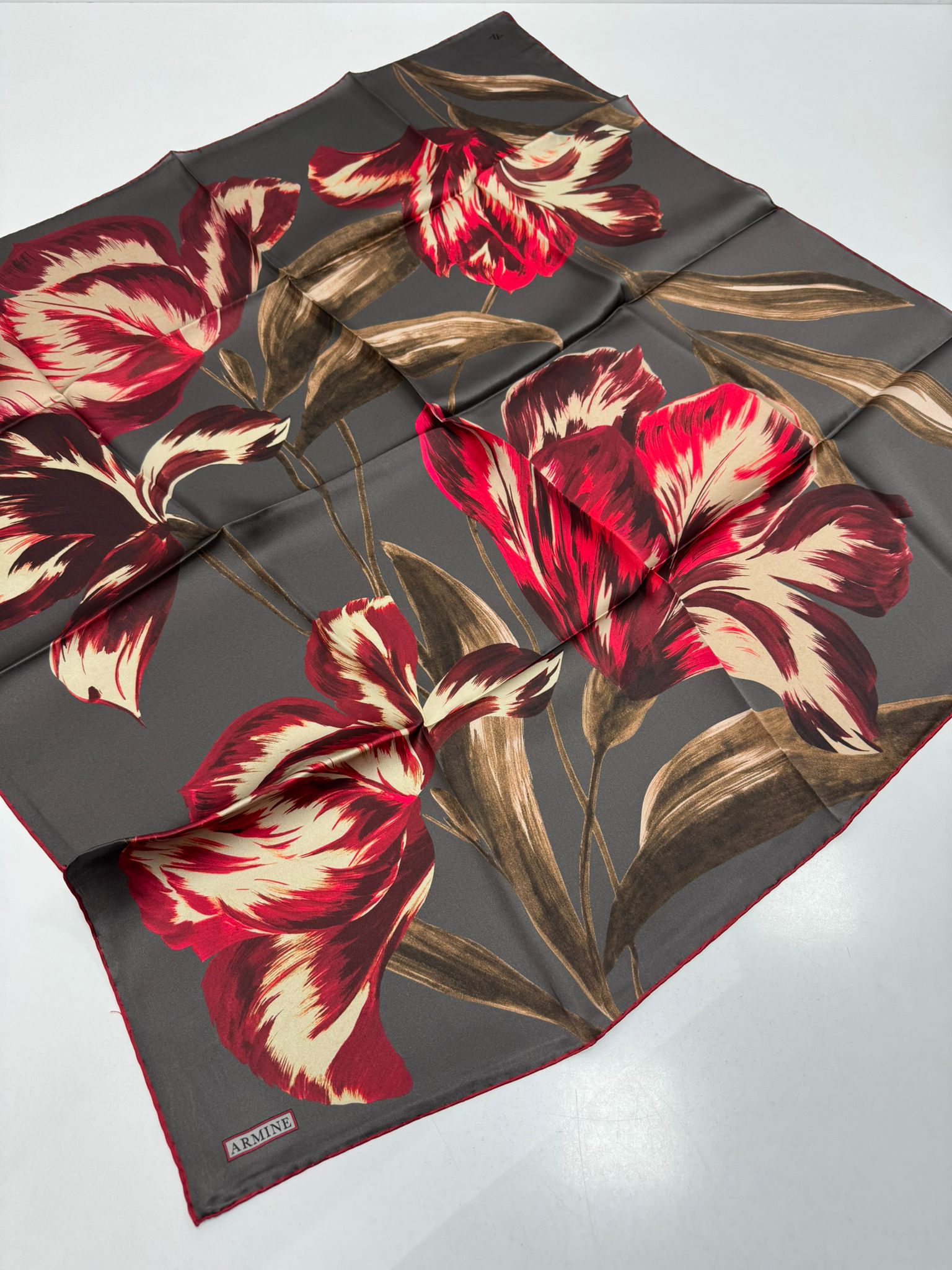 Armine'26 Twill İpek Yaz Sezonu Antrasit