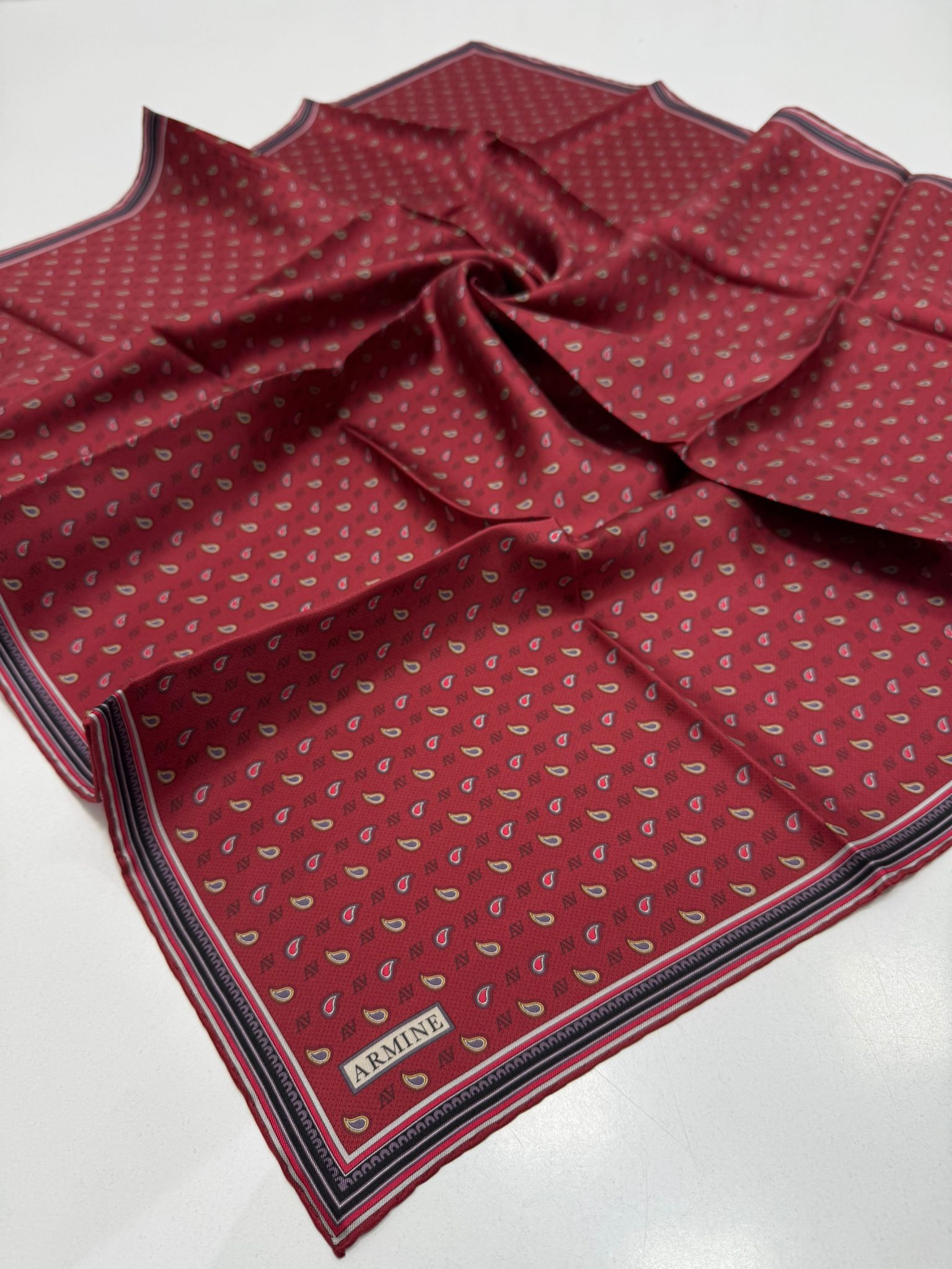 Armine'26 Twill İpek Yaz Sezonu Bordo