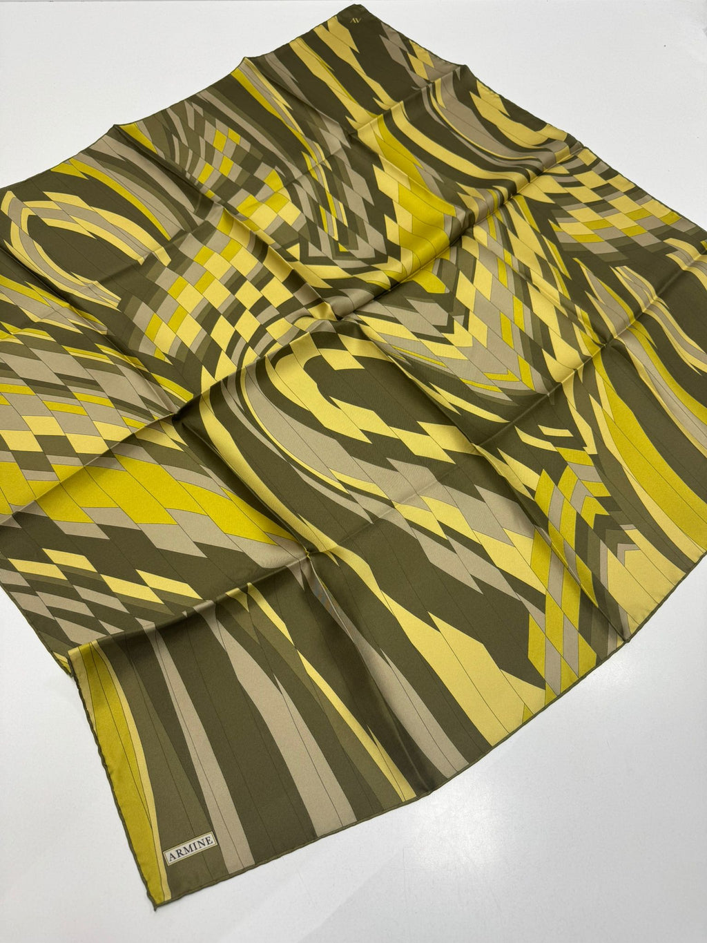 Armine'26 Twill İpek Yaz Sezonu Haki