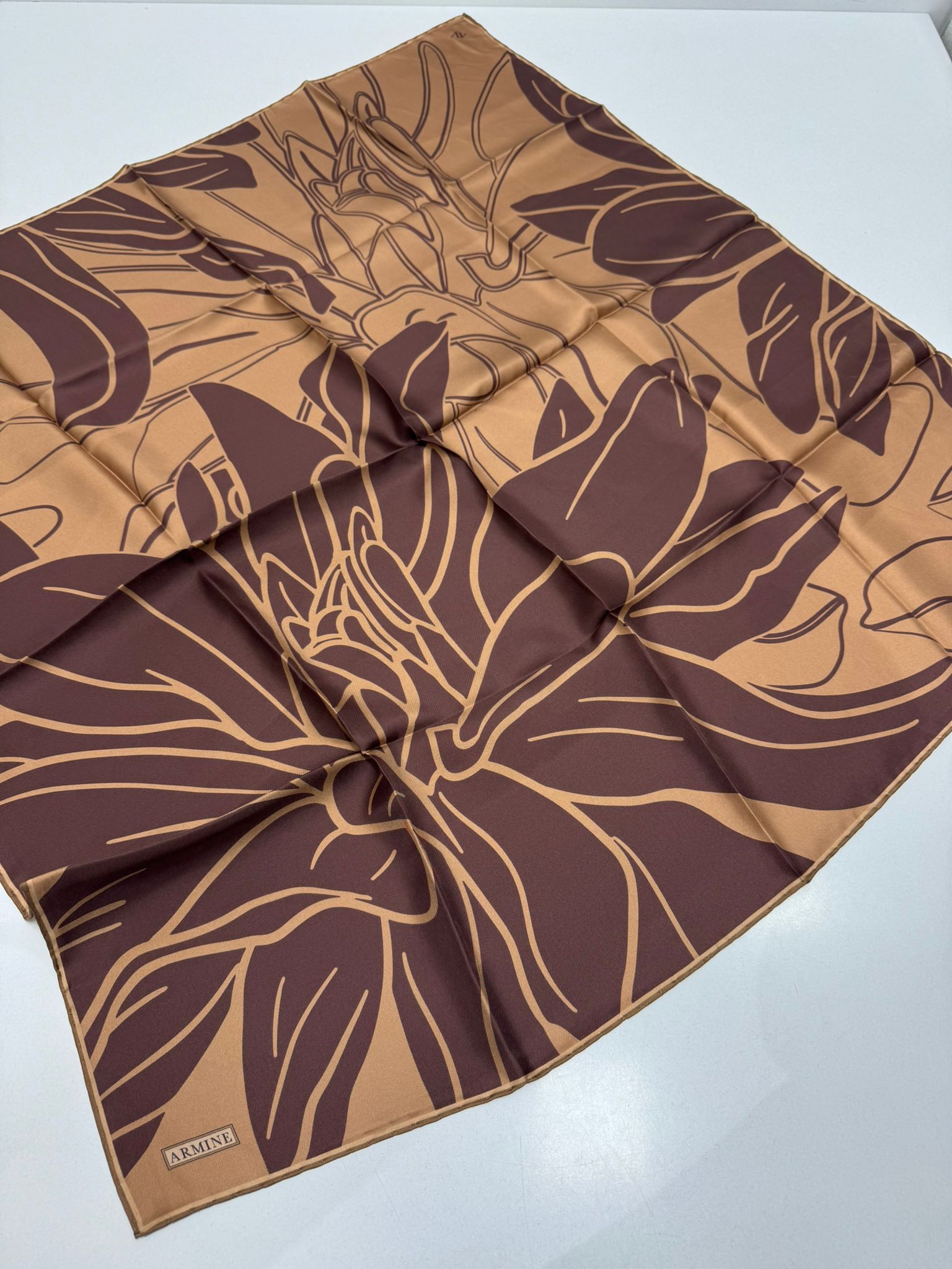 Armine'26 Sura İpek Yaz Sezonu Sütlü Kahve