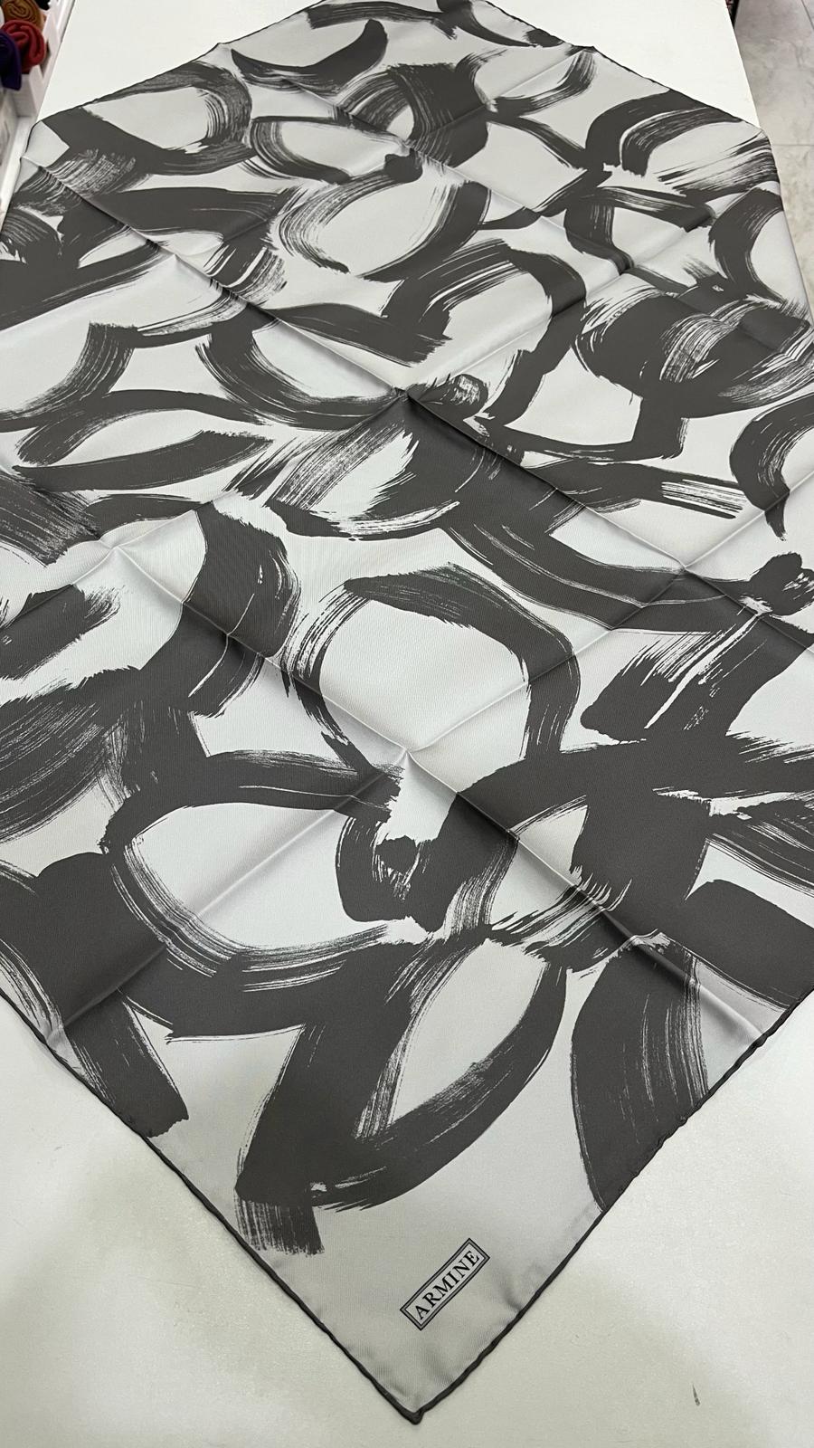 Armine'26 Twill İpek Yaz Sezonu Gri