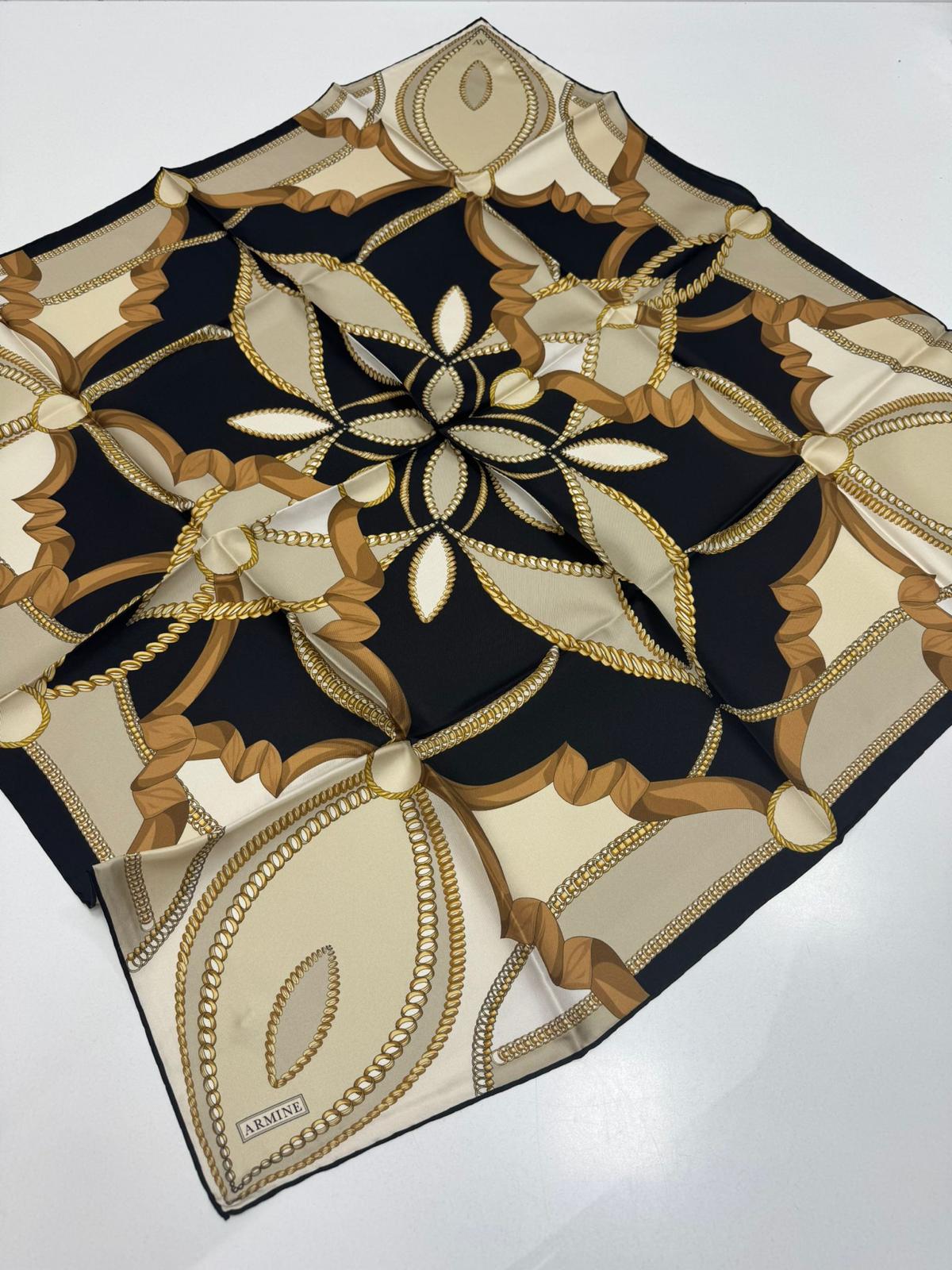 Armine'26 Sura İpek Yaz Sezonu Siyah Gold