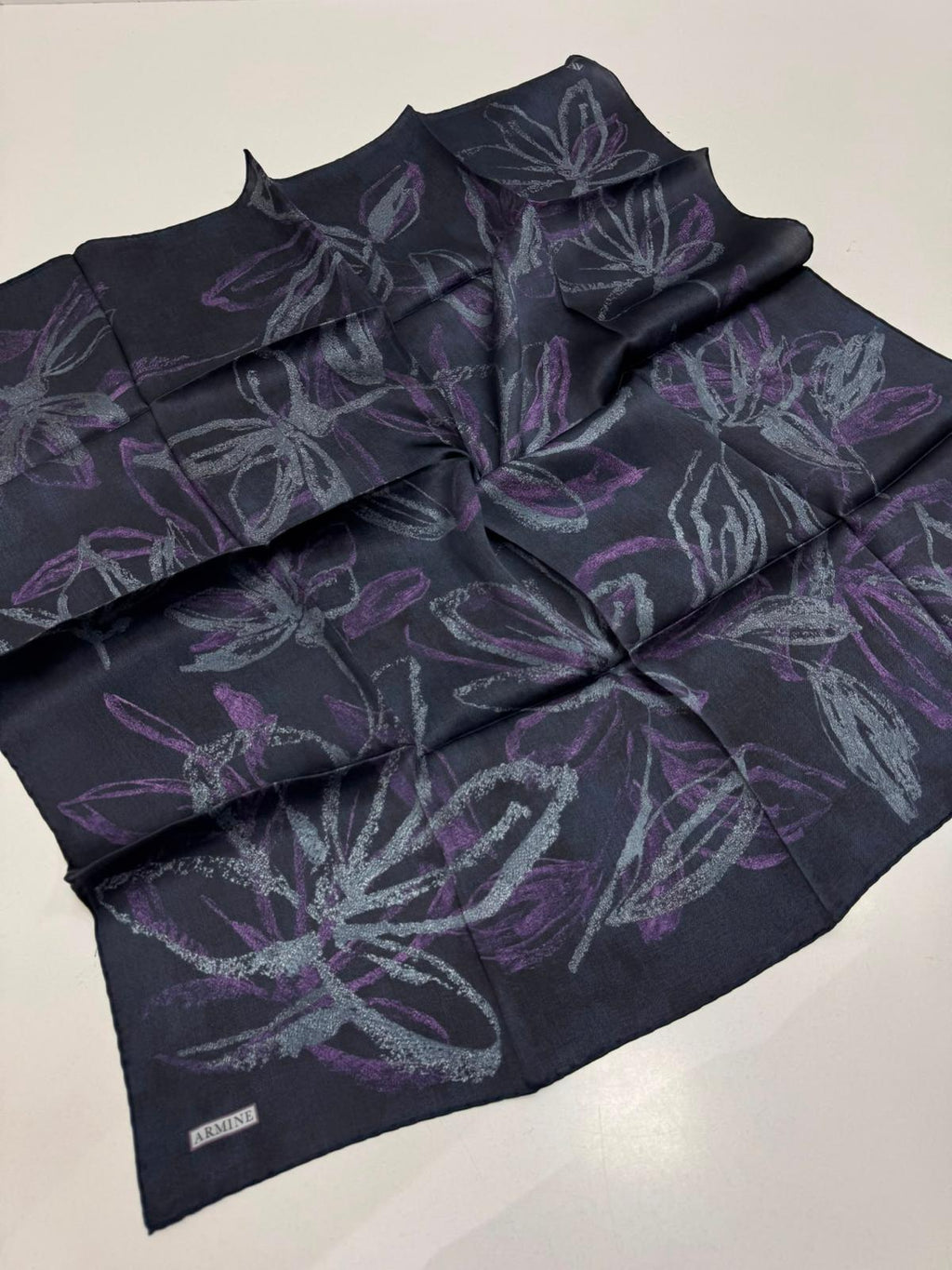Armine '27 Kış Sezonu Twill İpek Koyu Laci