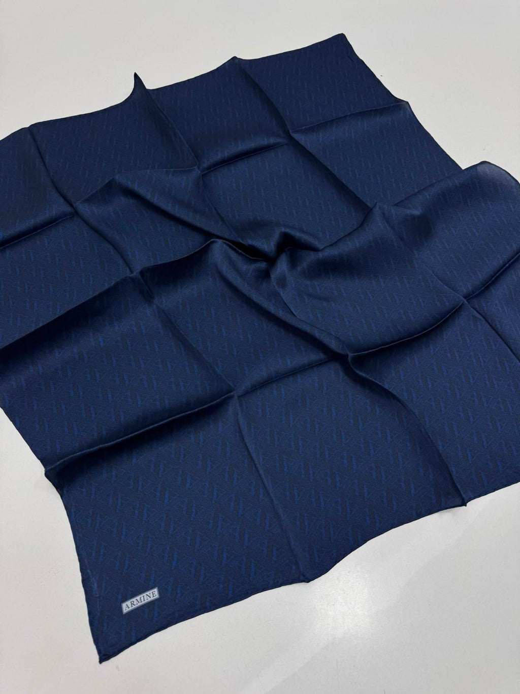 Armine '27 Kış Sezonu Twill İpek Logo Lacivert