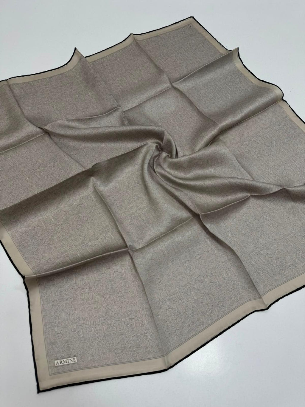 Armine '27 Kış Sezonu Twill İpek Bej