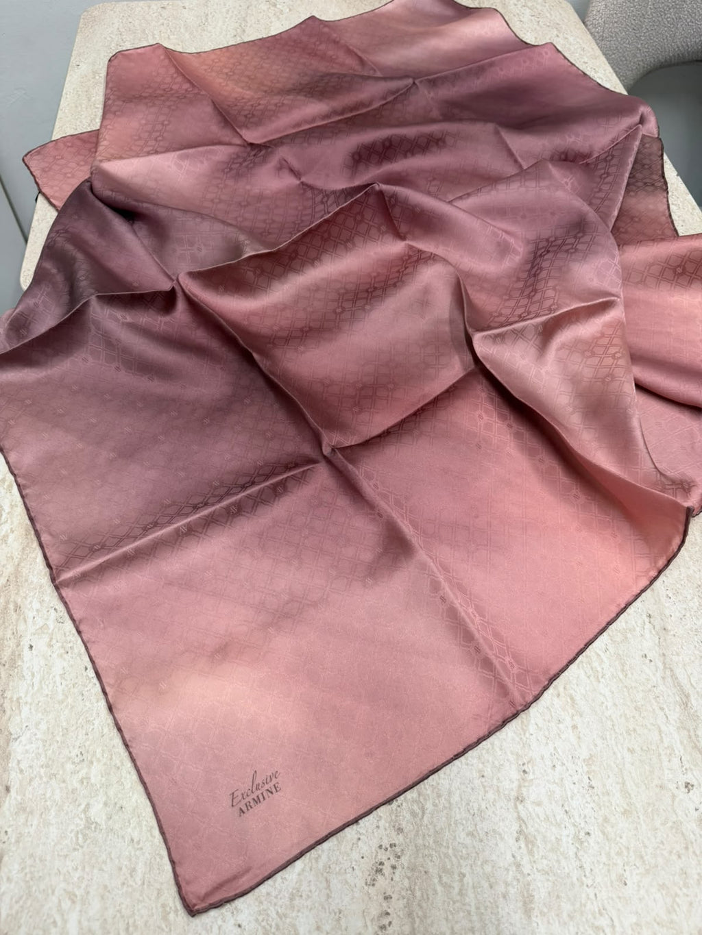 Armine'27 Kış Jakar Twill İpek Pudra