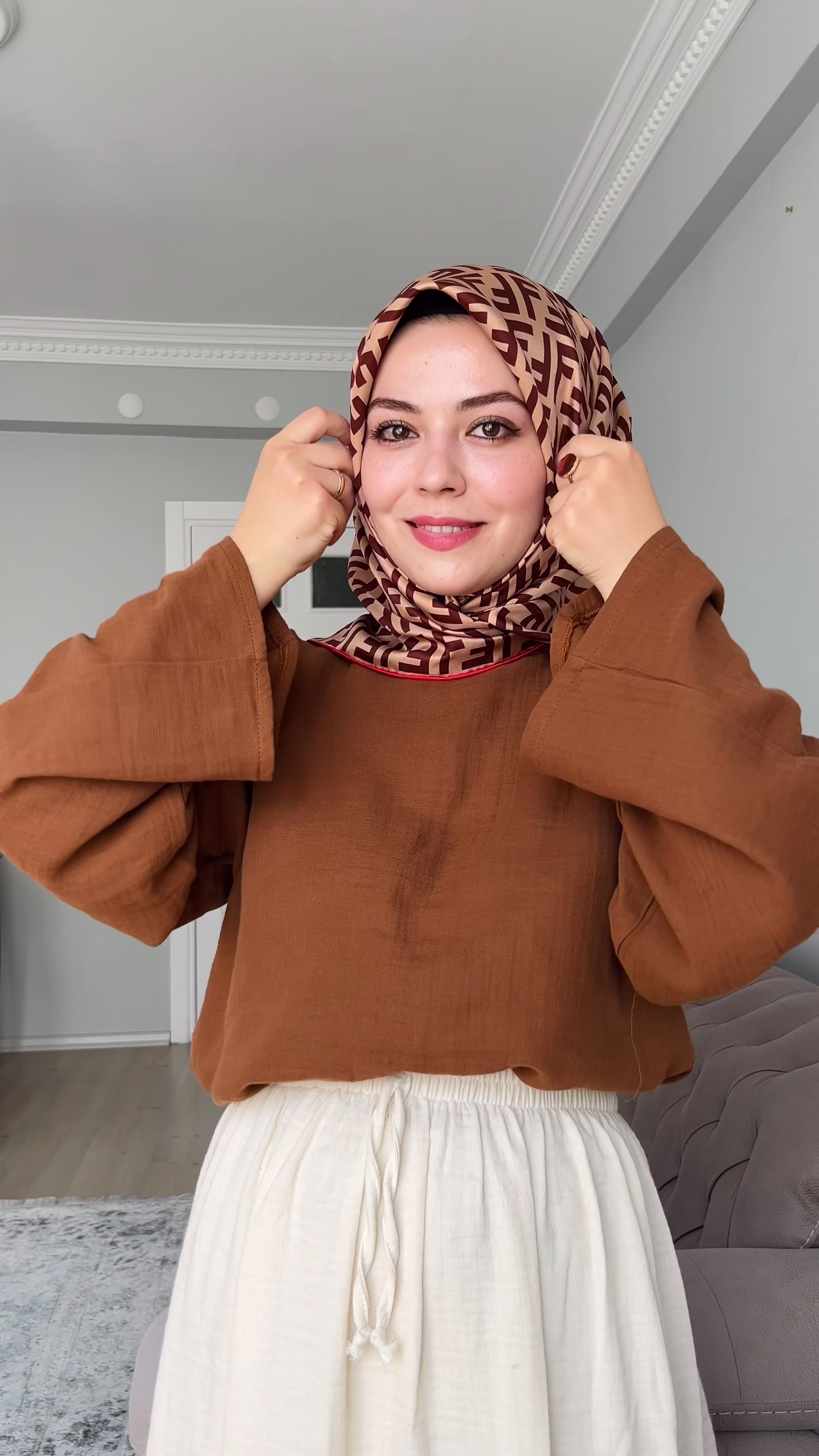 İthal Twill İpek Eşarp Camel