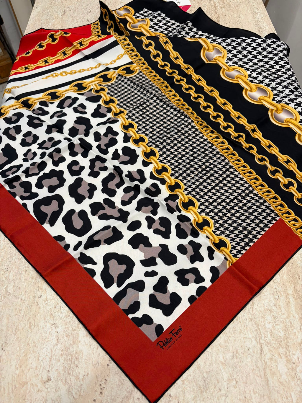 Pablio Ferre Twill İpek Eşarp